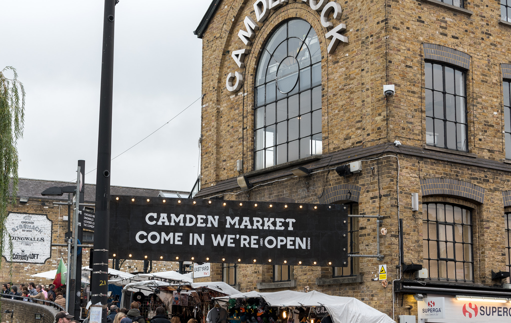 Nikon D500 + Nikon AF-S DX Nikkor 35mm F1.8G sample photo. Camden town photography
