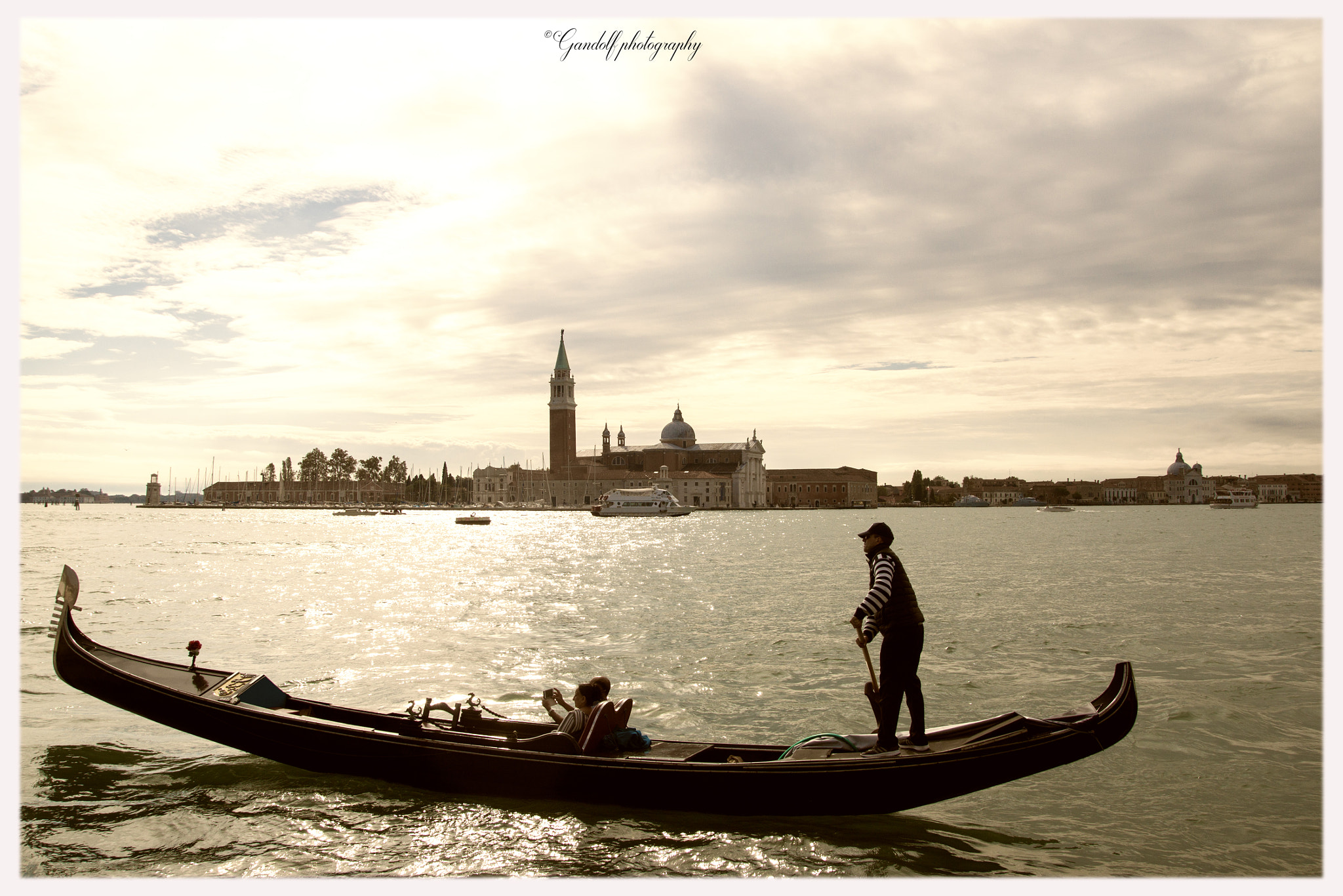Tamron SP AF 17-50mm F2.8 XR Di II LD Aspherical (IF) sample photo. Venezia photography