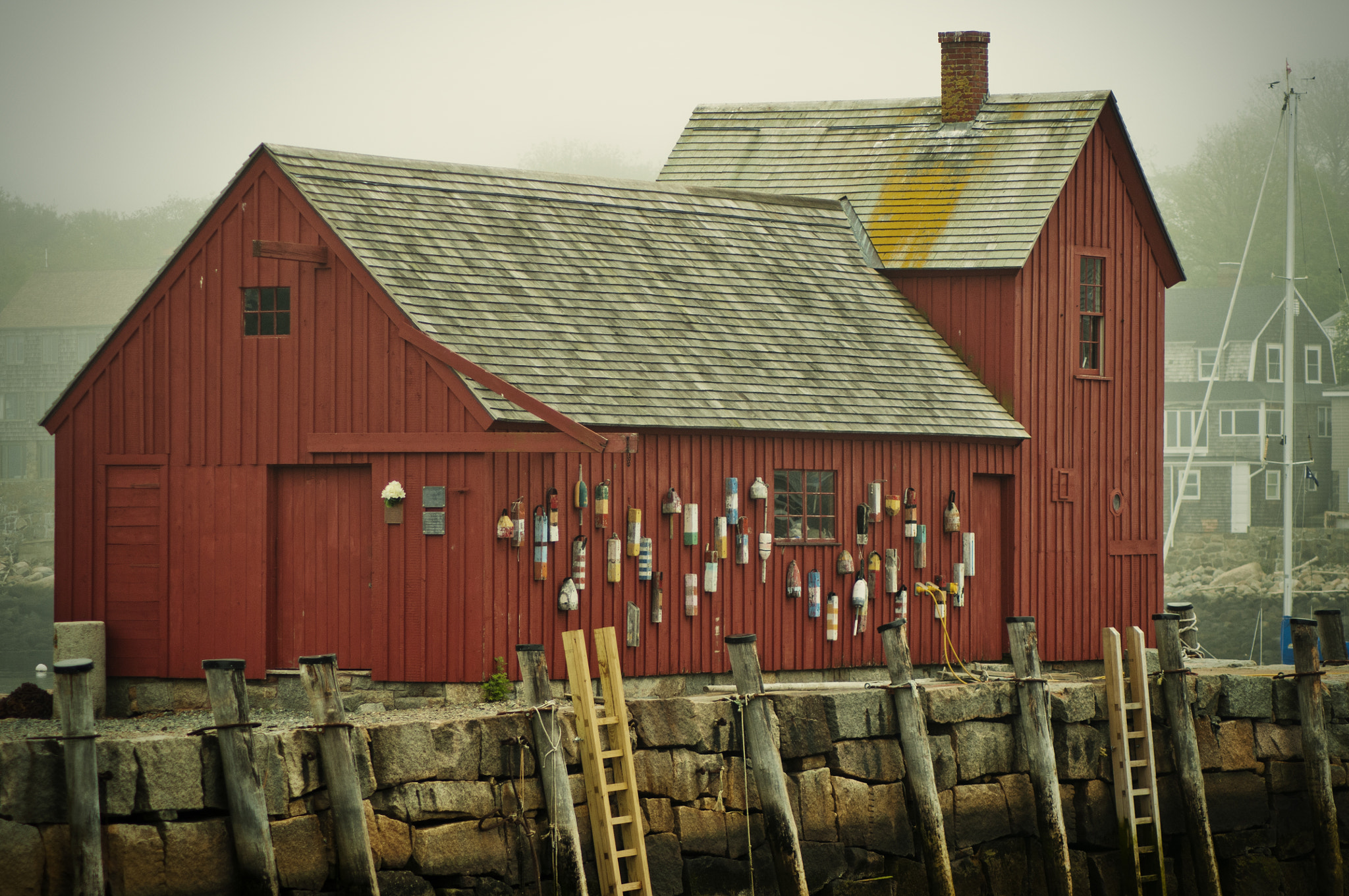 Nikon D300S + Sigma 50-150mm F2.8 EX APO DC HSM II + 1.4x sample photo. Fishermen house in rockport, ma photography