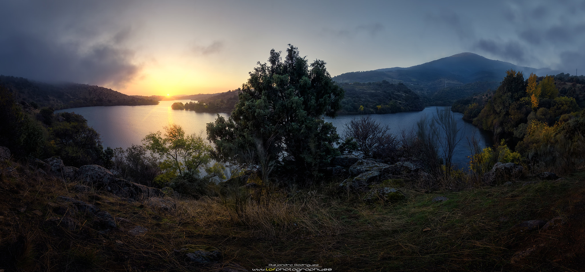 Tokina AT-X 16-28mm F2.8 Pro FX sample photo. Wake up photography