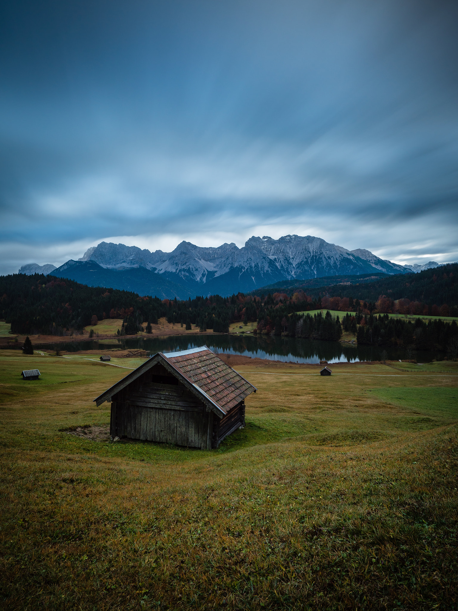 Panasonic Lumix DMC-GX8 sample photo. Huts in the mountains photography