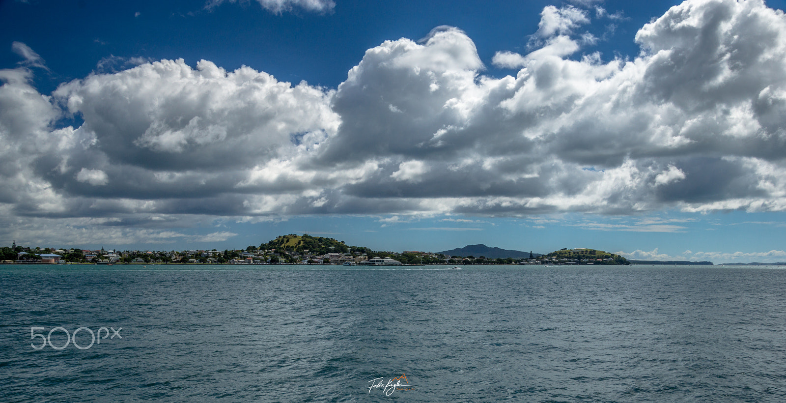 Tamron 18-270mm F3.5-6.3 Di II PZD sample photo. "auckland sky's" photography
