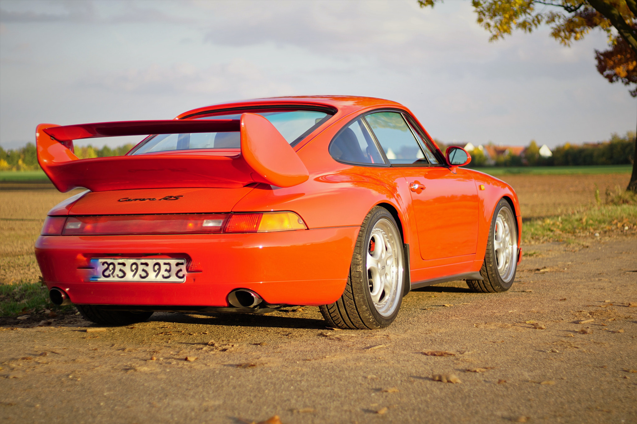 Sony a6000 + Canon EF 50mm F1.8 STM sample photo. Porsche 993 rs photography