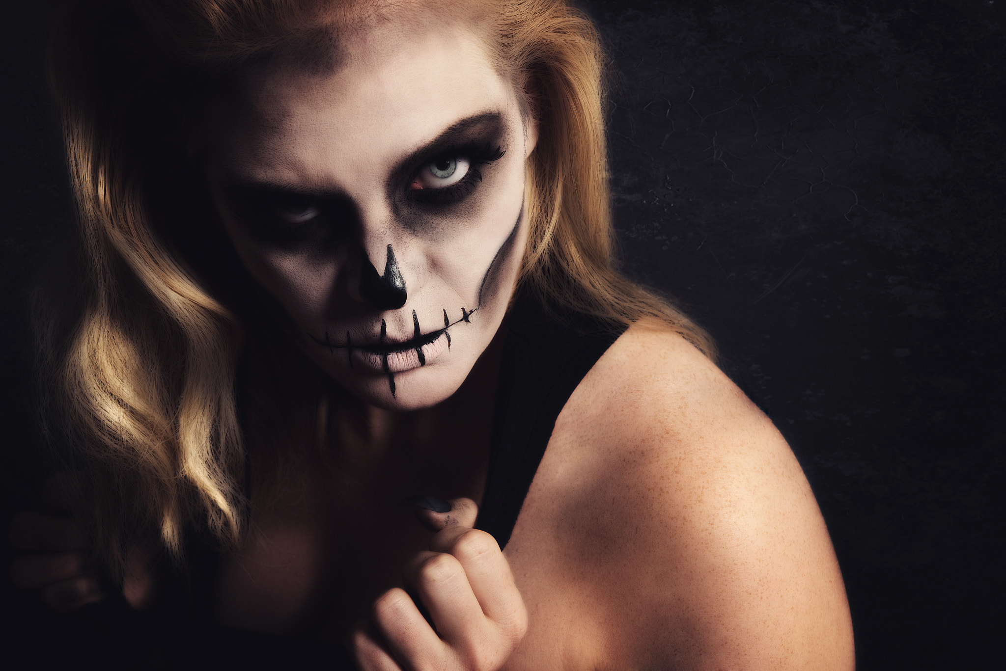 Nikon D810 + Sigma 24-70mm F2.8 EX DG Macro sample photo. Halloween photography