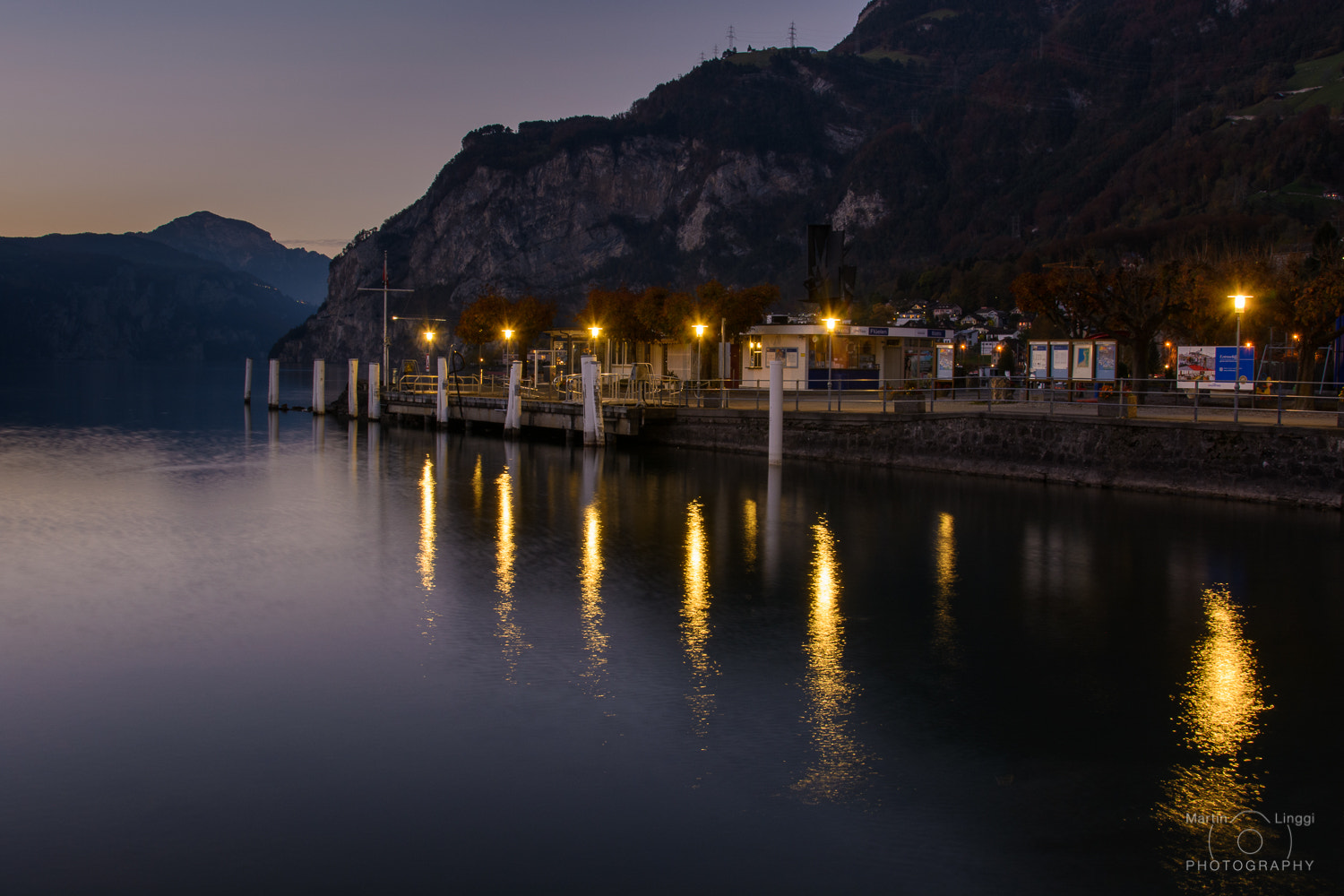 Nikon AF-S Nikkor 24-120mm F4G ED VR sample photo. Dawn lights photography