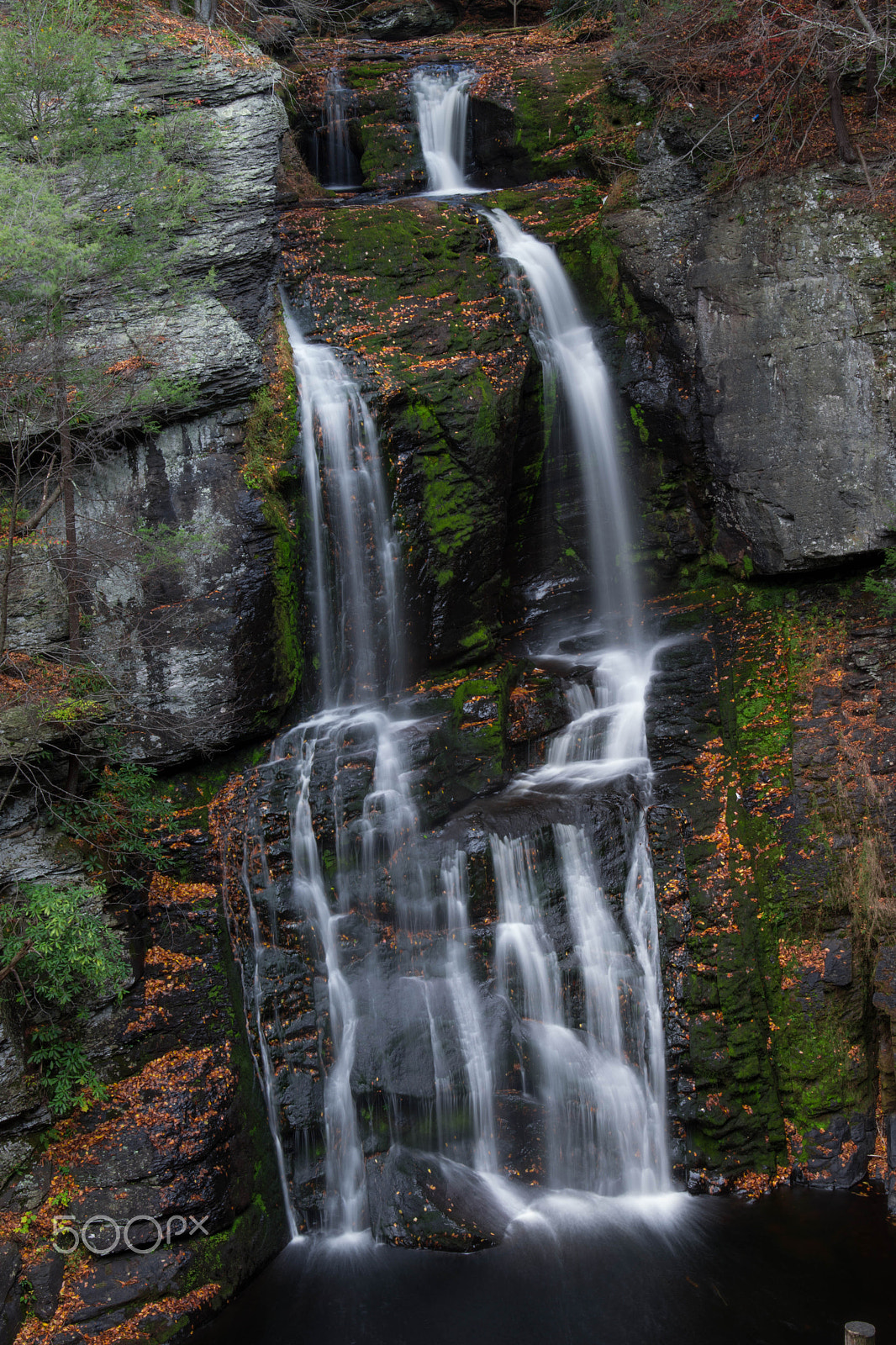 Minolta AF 28-70mm F2.8 G sample photo. Bushkill main falls photography