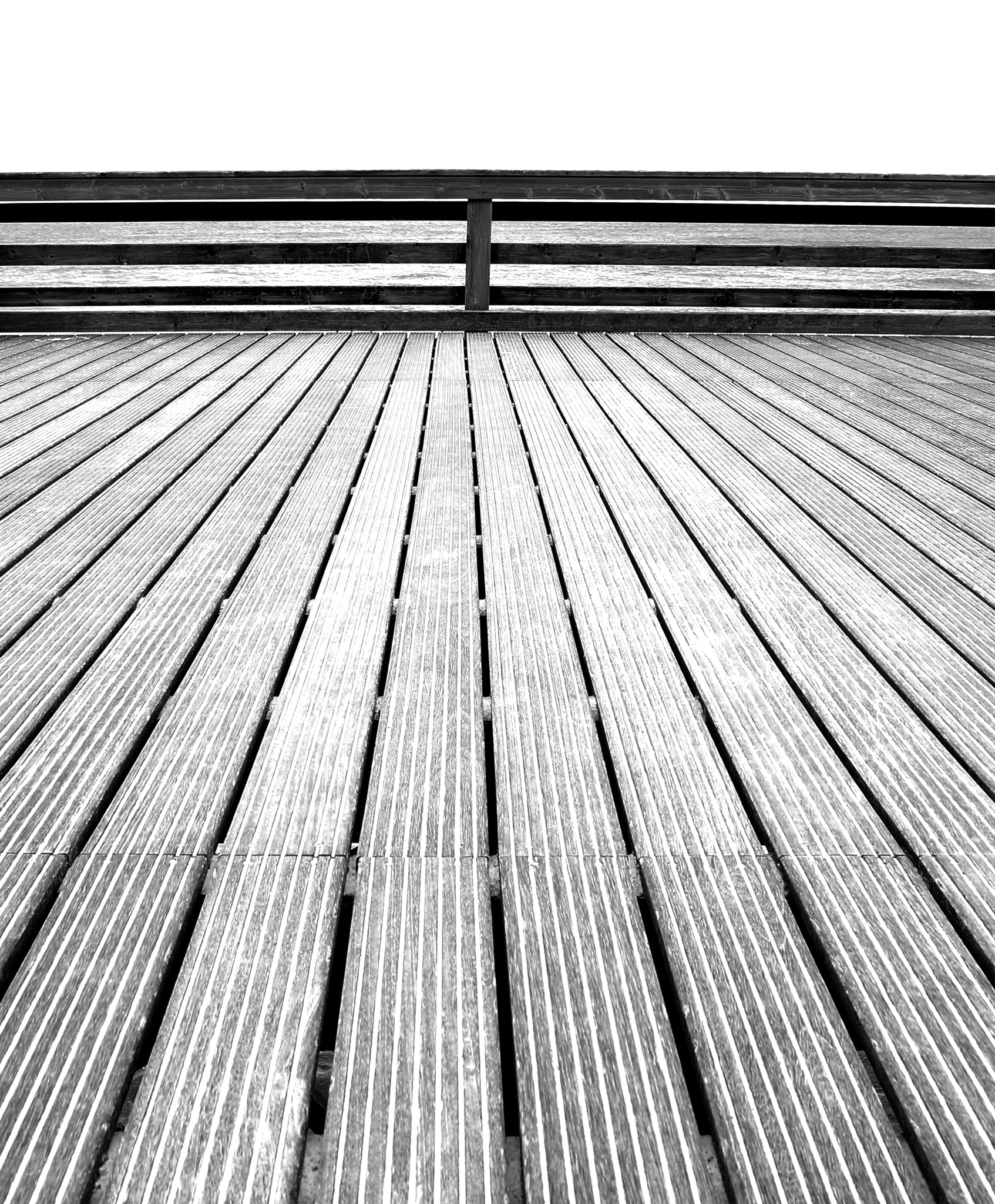 Sony DT 18-55mm F3.5-5.6 SAM II sample photo. Floor photography