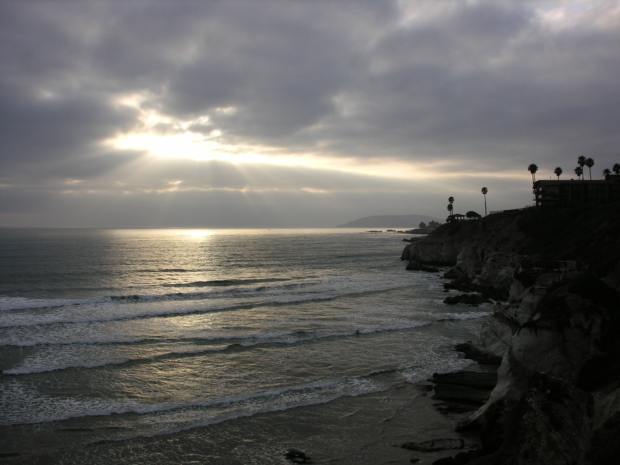 Nikon E8800 sample photo. Just before sunset at pismo beach california photography