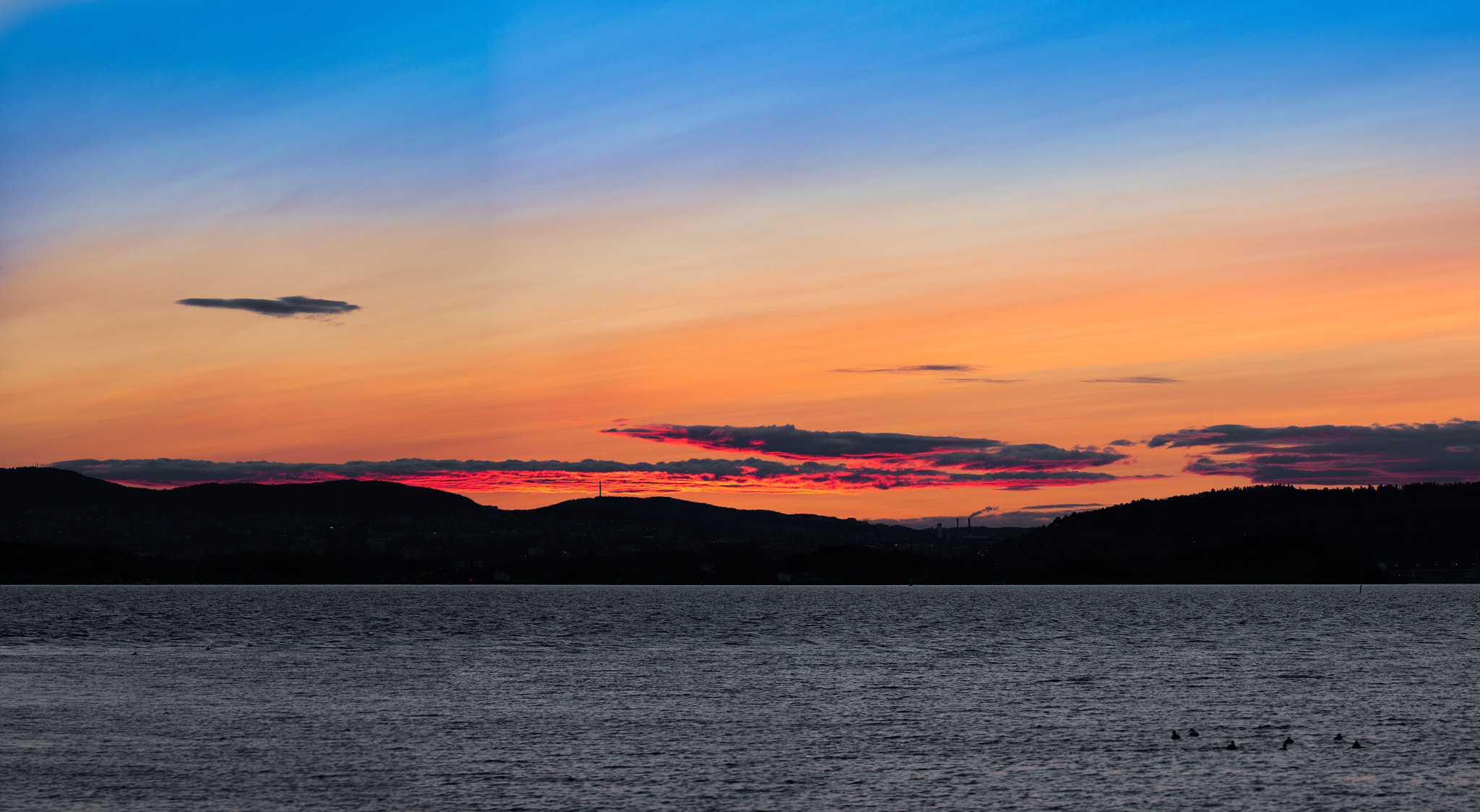 Canon EOS 760D (EOS Rebel T6s / EOS 8000D) sample photo. Sunrise over oslo photography
