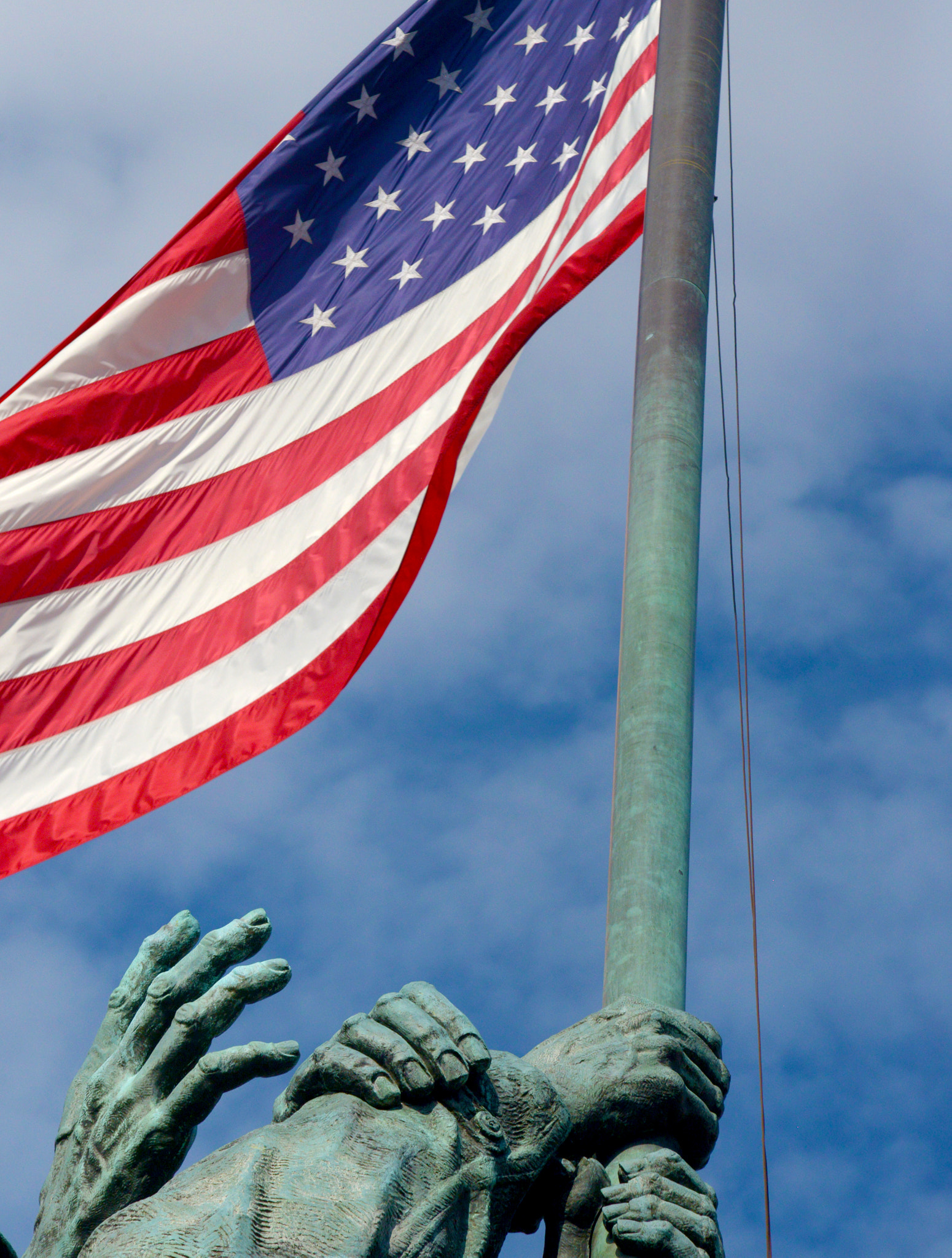 Sigma 70-200mm F2.8 EX DG Macro HSM II sample photo. Jim vaiknoras/staff photo hands reaching at the iwo jima memorial at arlingto cemetery. the... photography