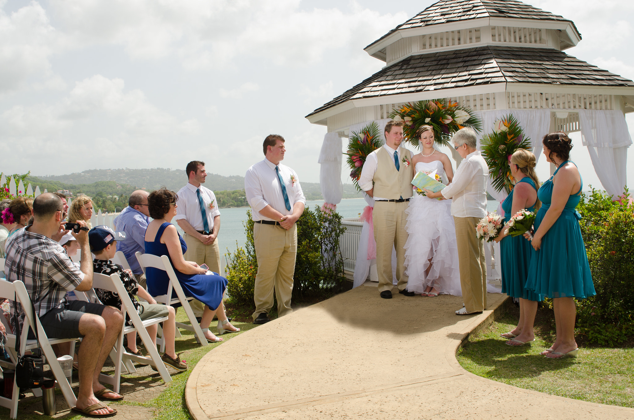 Sigma 24-70mm F2.8 EX DG HSM sample photo. Taylor & amanda hogarth photography