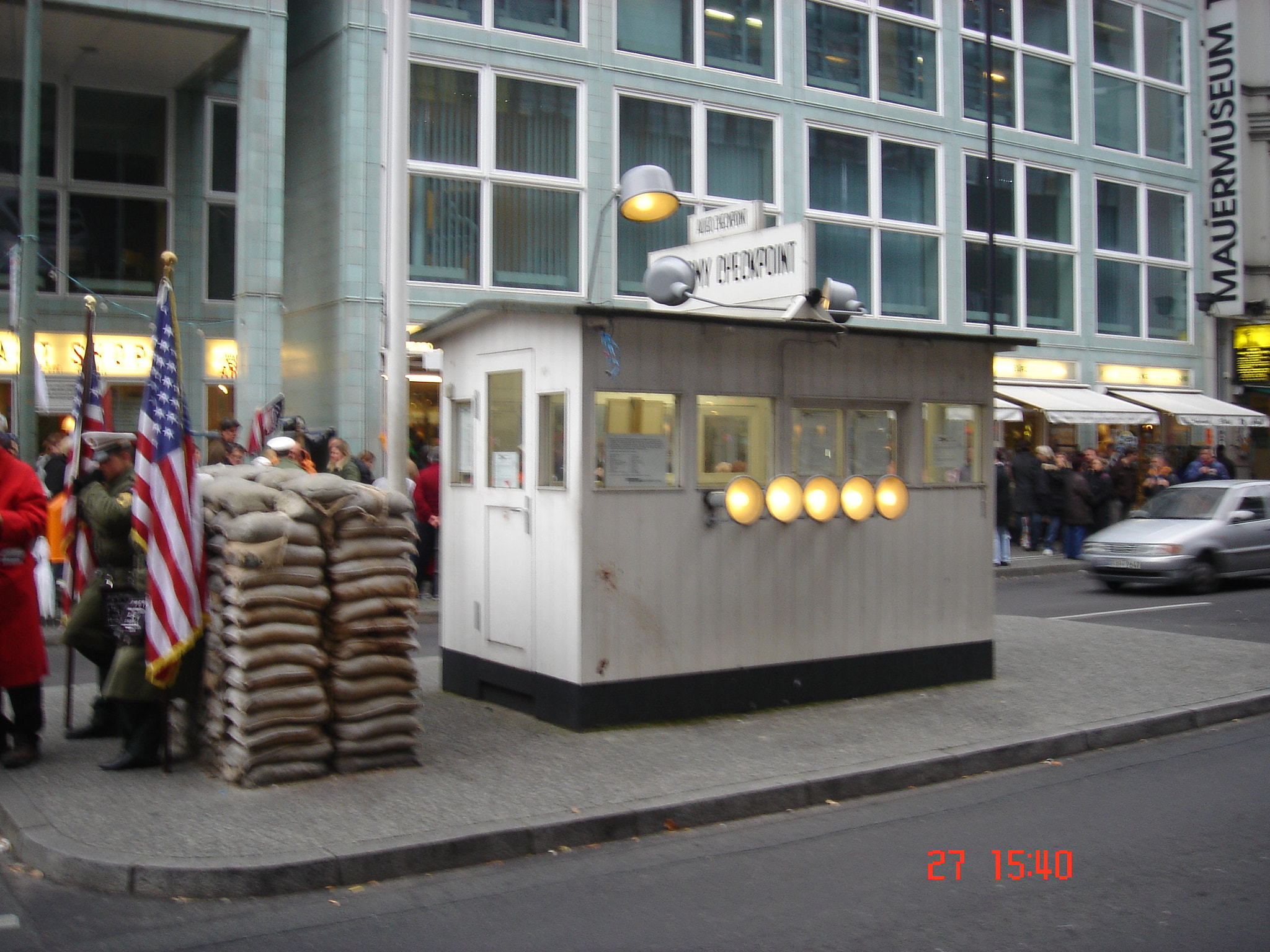 Sony DSC-T3 sample photo. Berlin photography