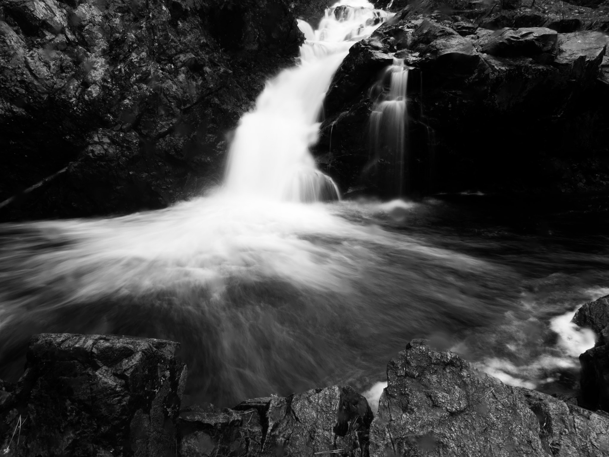 Panasonic Lumix DMC-G6 sample photo. Crystal falls photography