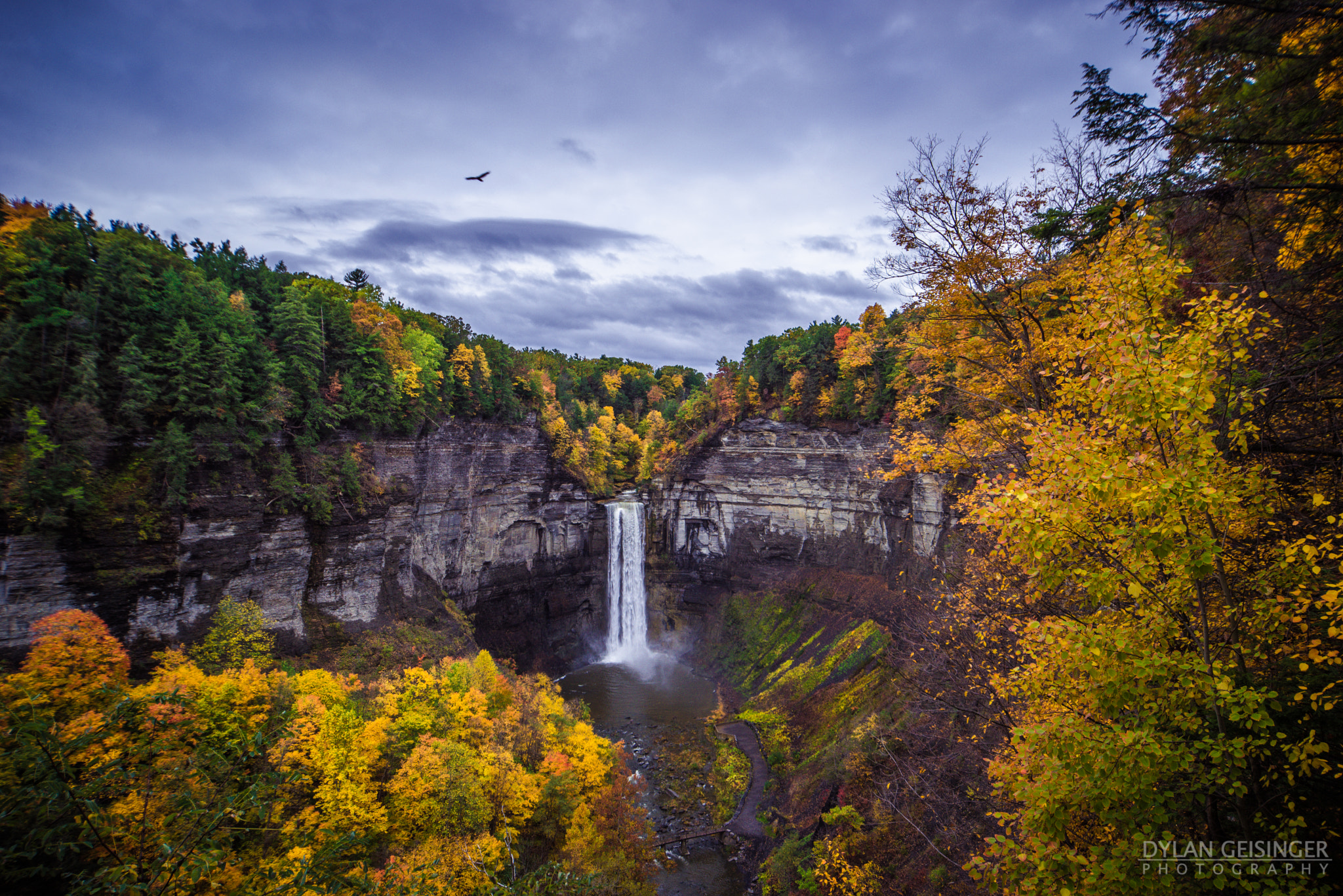 Sigma 12-24mm F4.5-5.6 EX DG Aspherical HSM sample photo. Taughannock falls photography