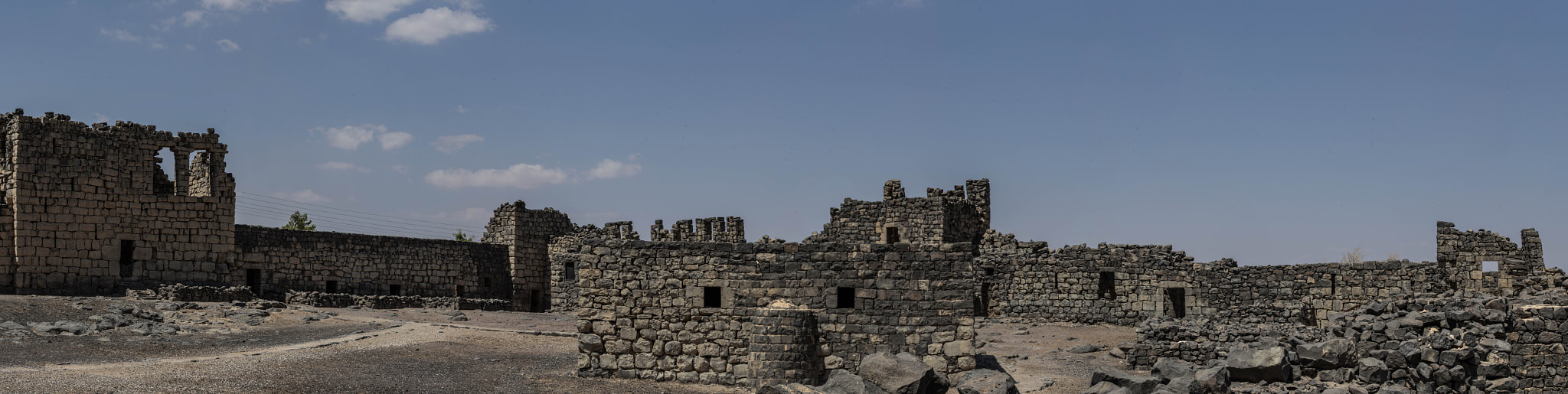 Canon EF 70-300mm F4-5.6 IS USM sample photo. Azraq castle photography