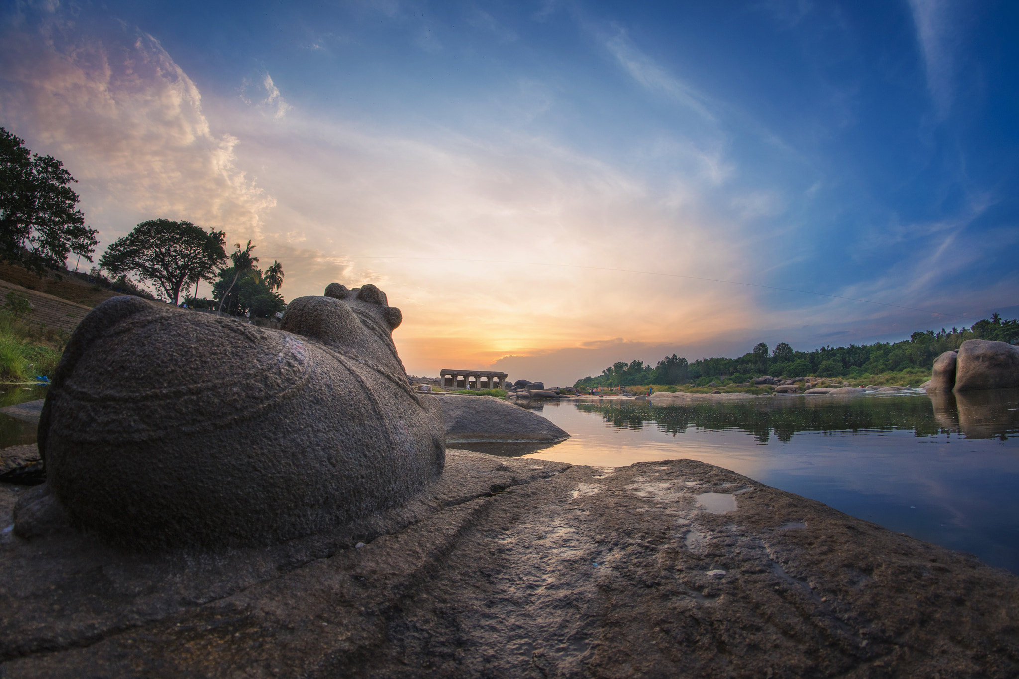 Nikon D810 + Samyang 8mm F3.5 Aspherical IF MC Fisheye sample photo. Sunset in hampi photography