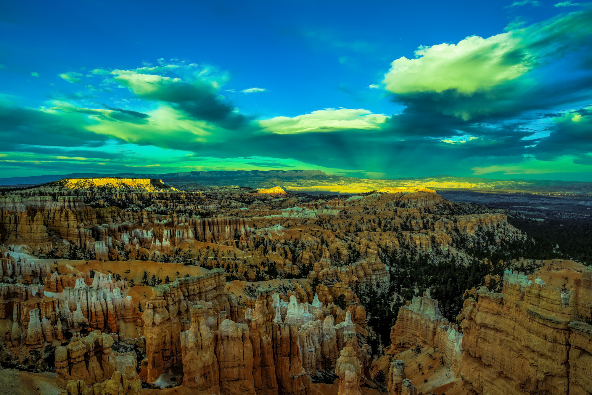 Canon EOS 5D Mark II + ZEISS Distagon T* 21mm F2.8 sample photo. Bryce canyon np sunset photography