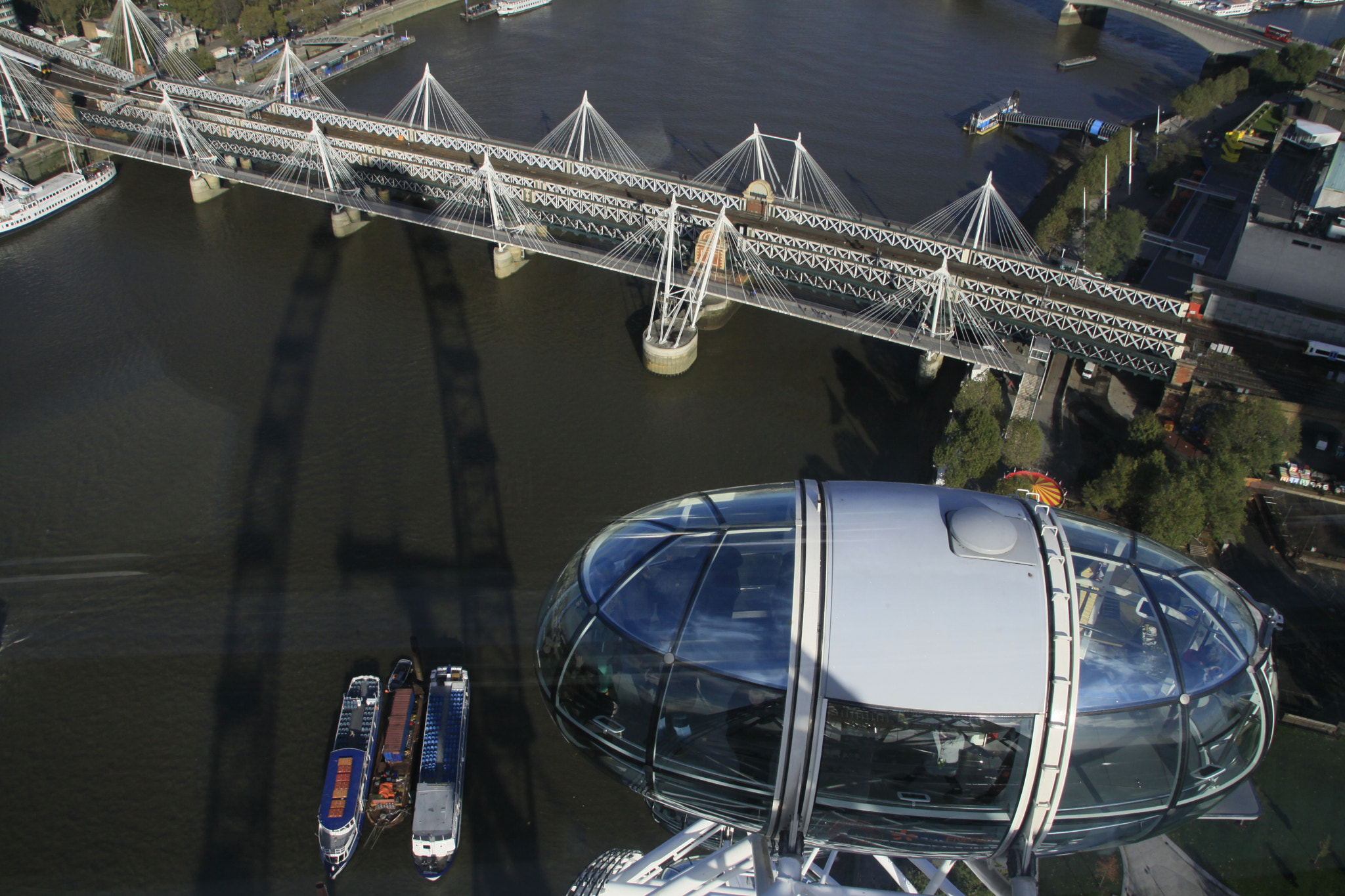 Sigma 18-200mm f/3.5-6.3 DC OS sample photo. London eye photography