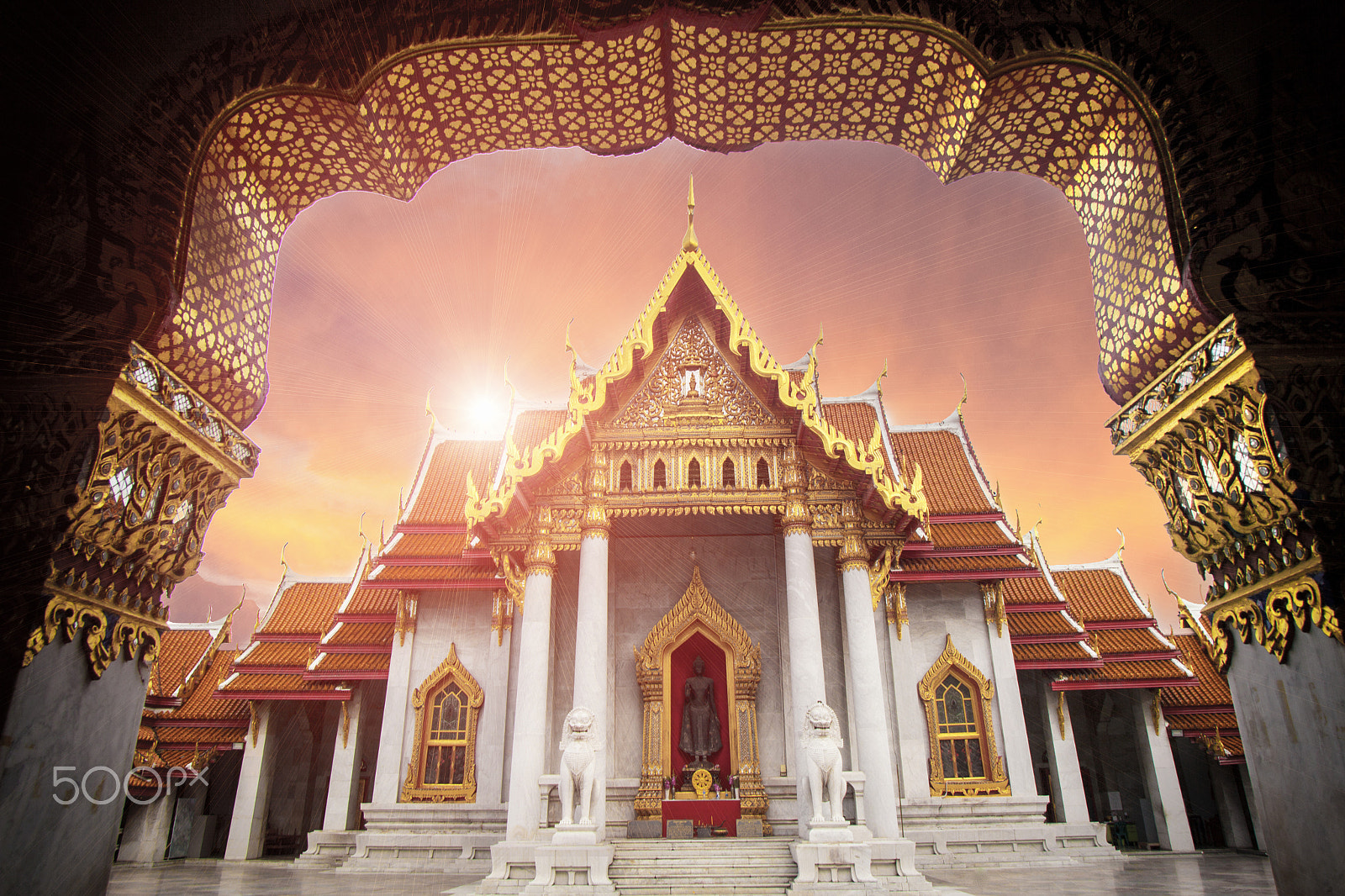 Canon EF 17-35mm f/2.8L sample photo. Wat benchamabophit on thaialnd photography