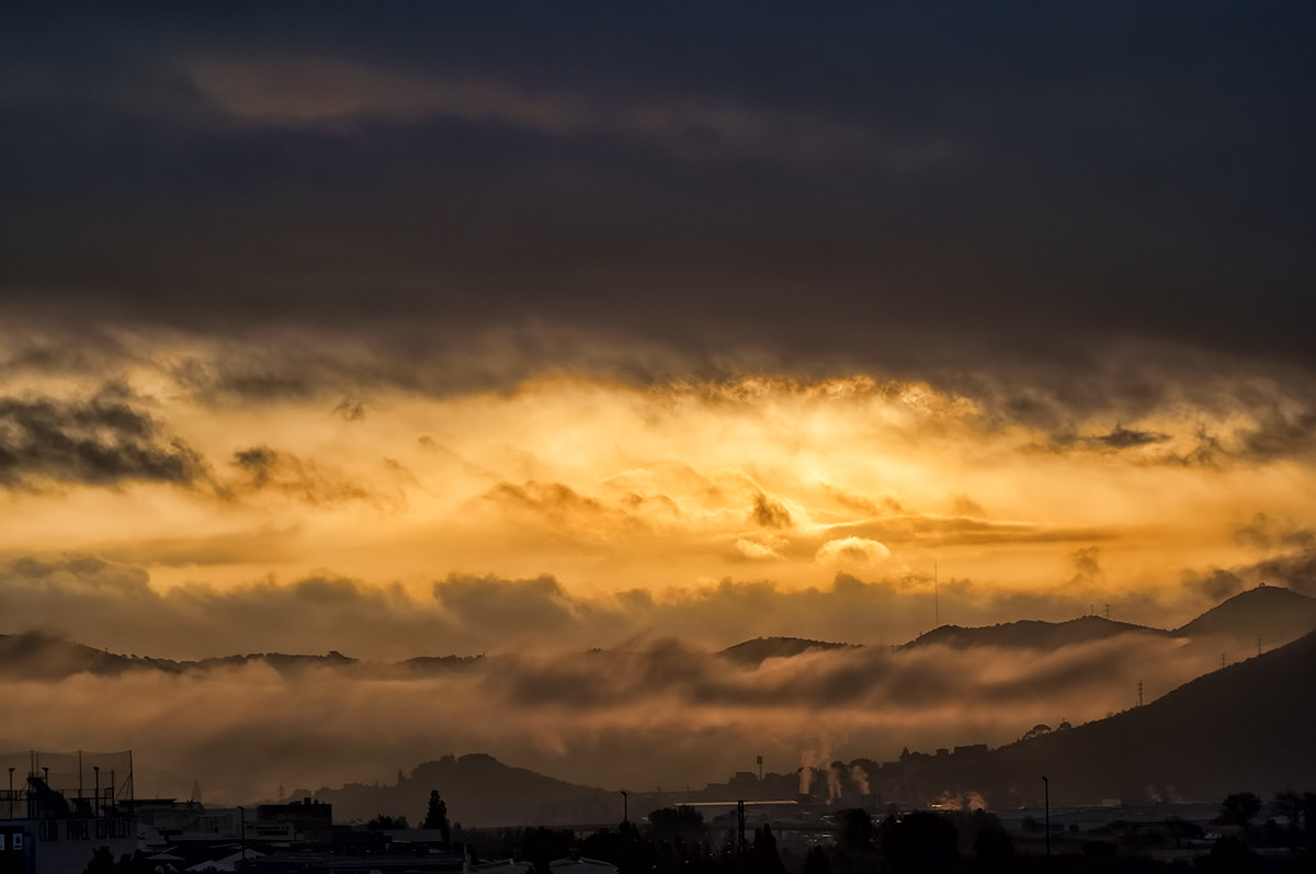 Nikon D5000 sample photo. Apocalyptic fog photography
