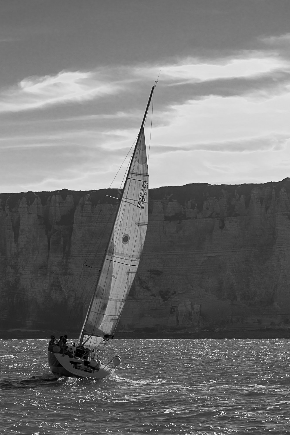 Sony SLT-A77 + Tamron 80-300mm F3.5-6.3 sample photo. A la voile photography