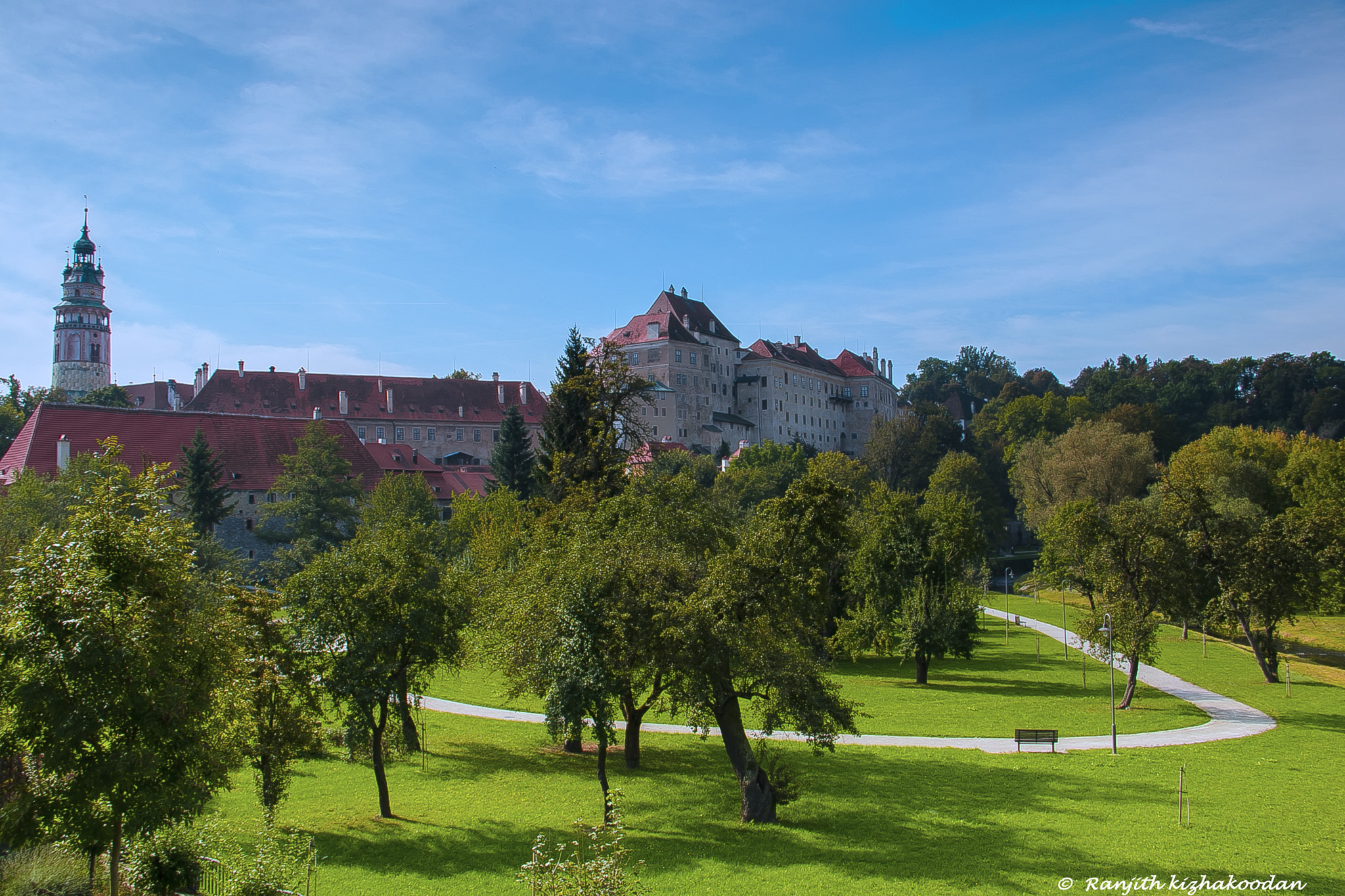 Canon EF-S 18-135mm F3.5-5.6 IS sample photo. Český krumlov photography