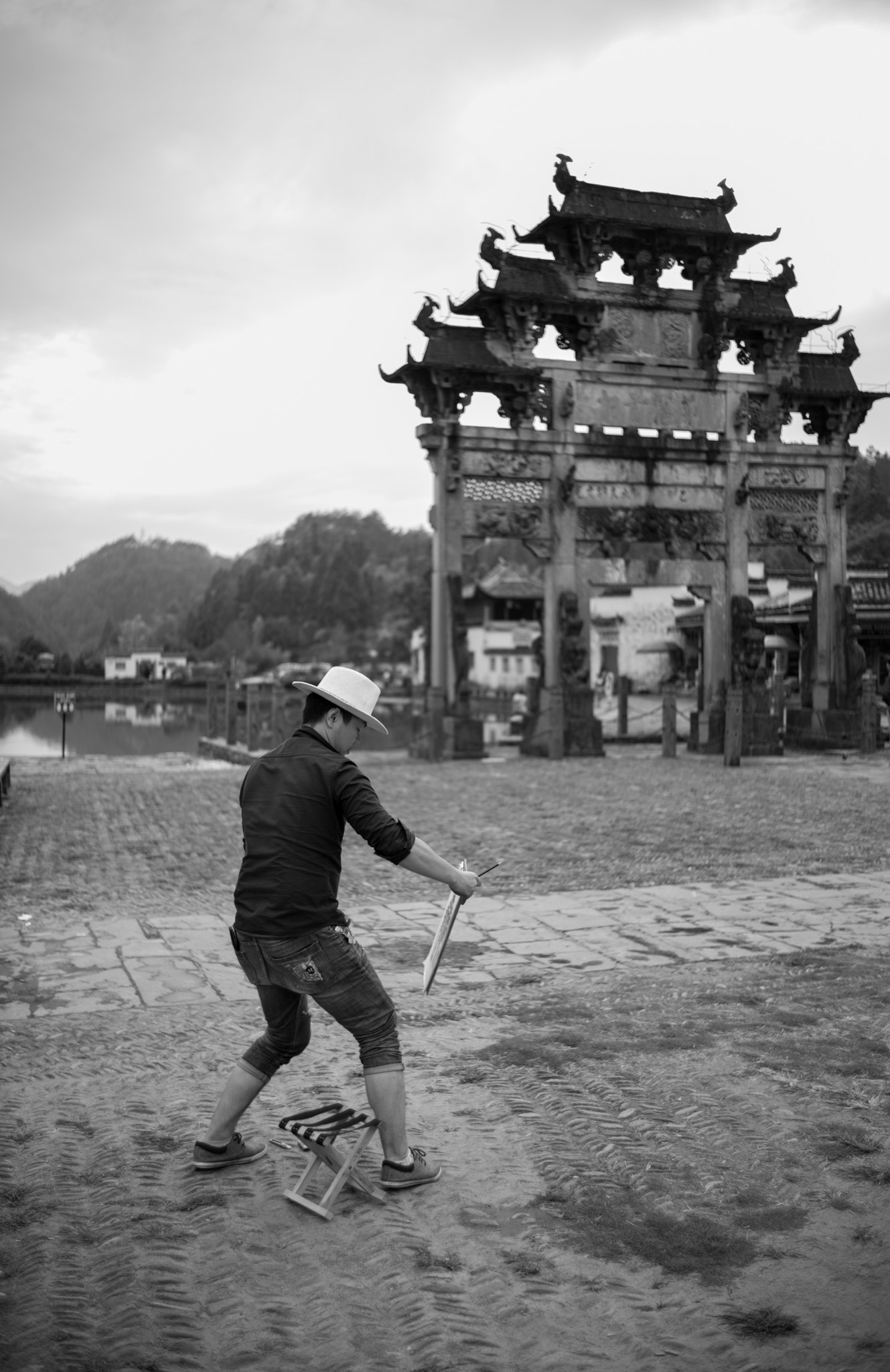 Leica Summicron-M 28mm F2 ASPH sample photo. Paint, xidi, china photography
