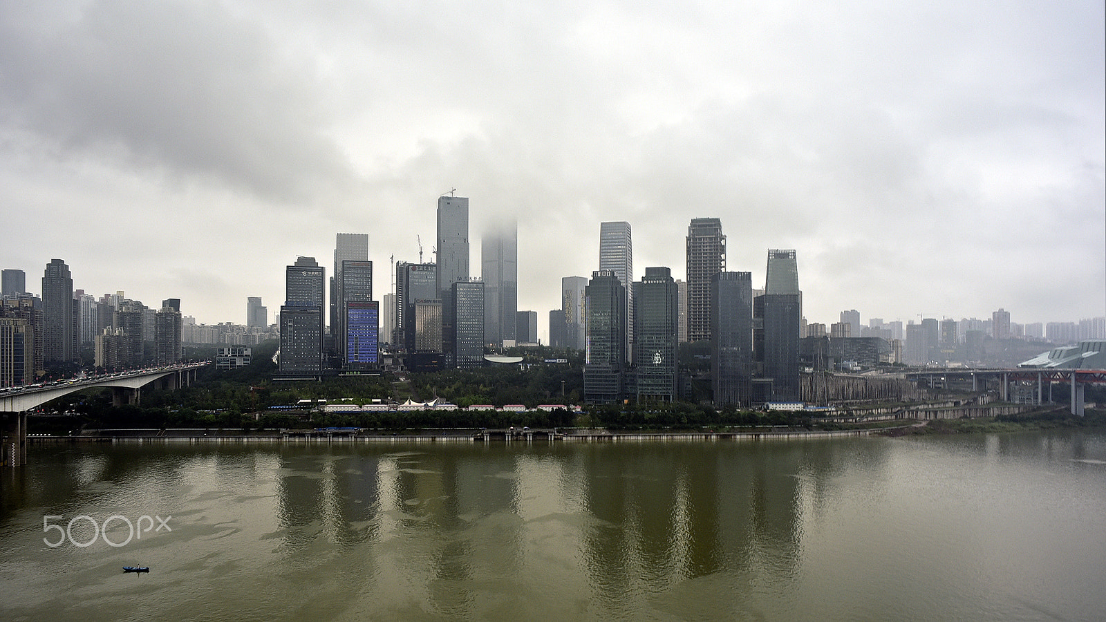 Samyang 12mm F2.8 ED AS NCS Fisheye sample photo. 烟雨中的城市 photography