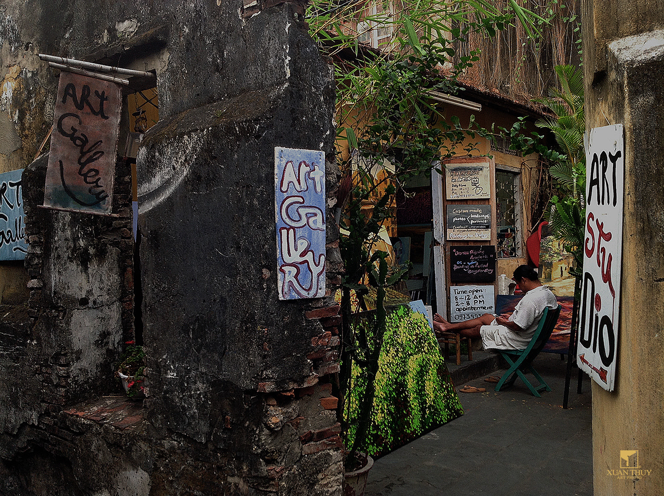 Apple iPad sample photo. A art gallery in hoi an city, vietnam photography