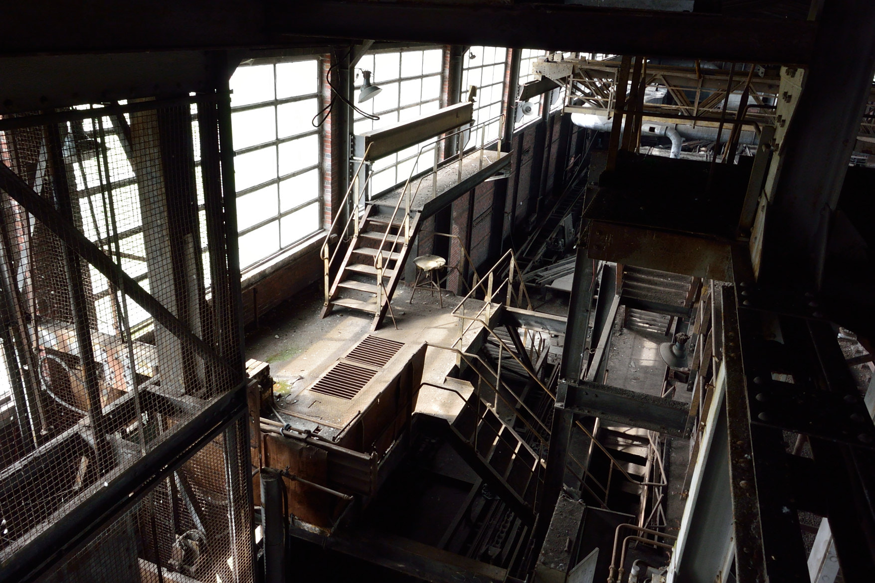 Nikon 1 J3 sample photo. Old factory photography
