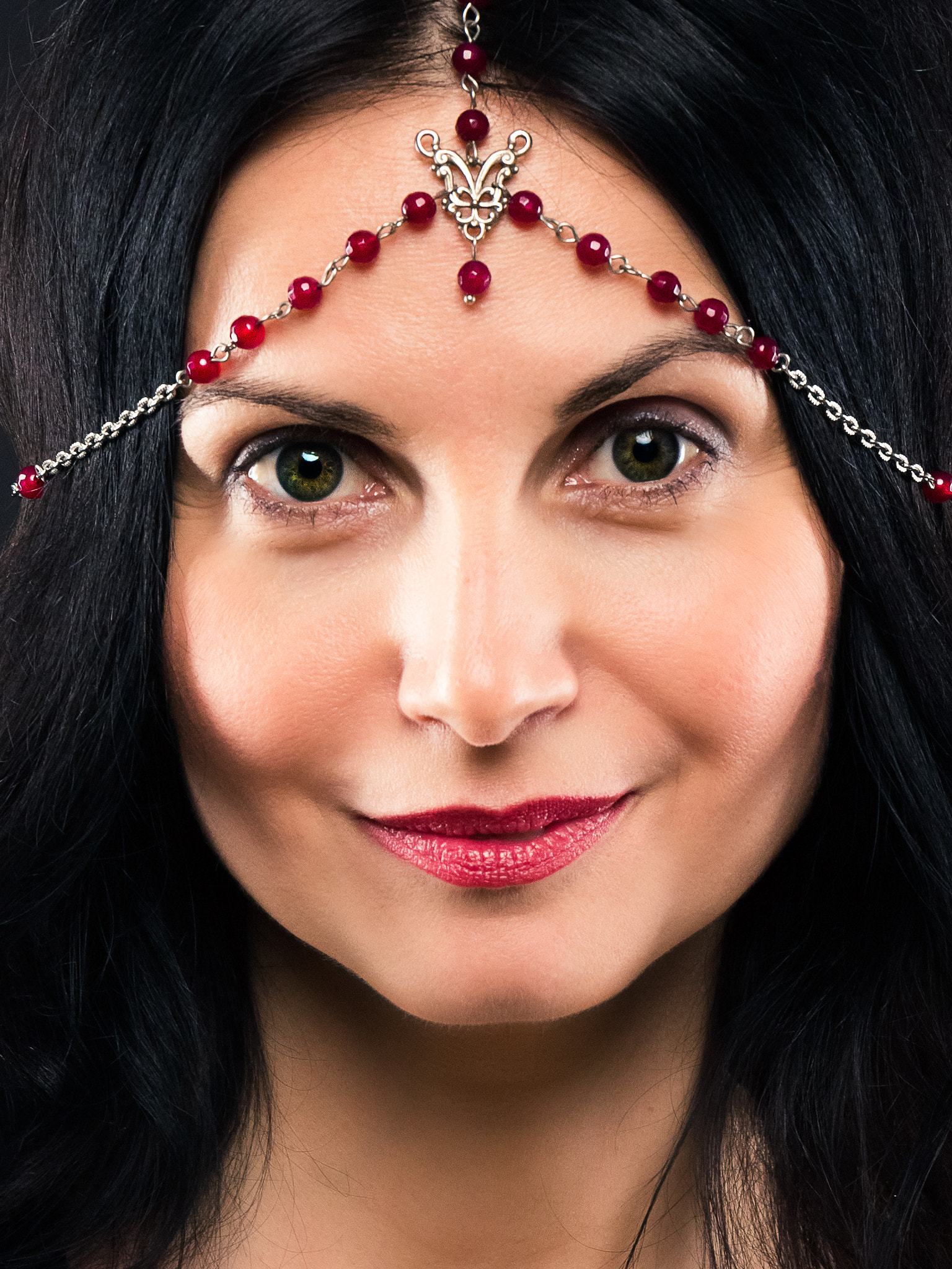 Canon EF 24-70mm F4L IS USM sample photo. Svetlana's portrait in ethnic jewellery photography