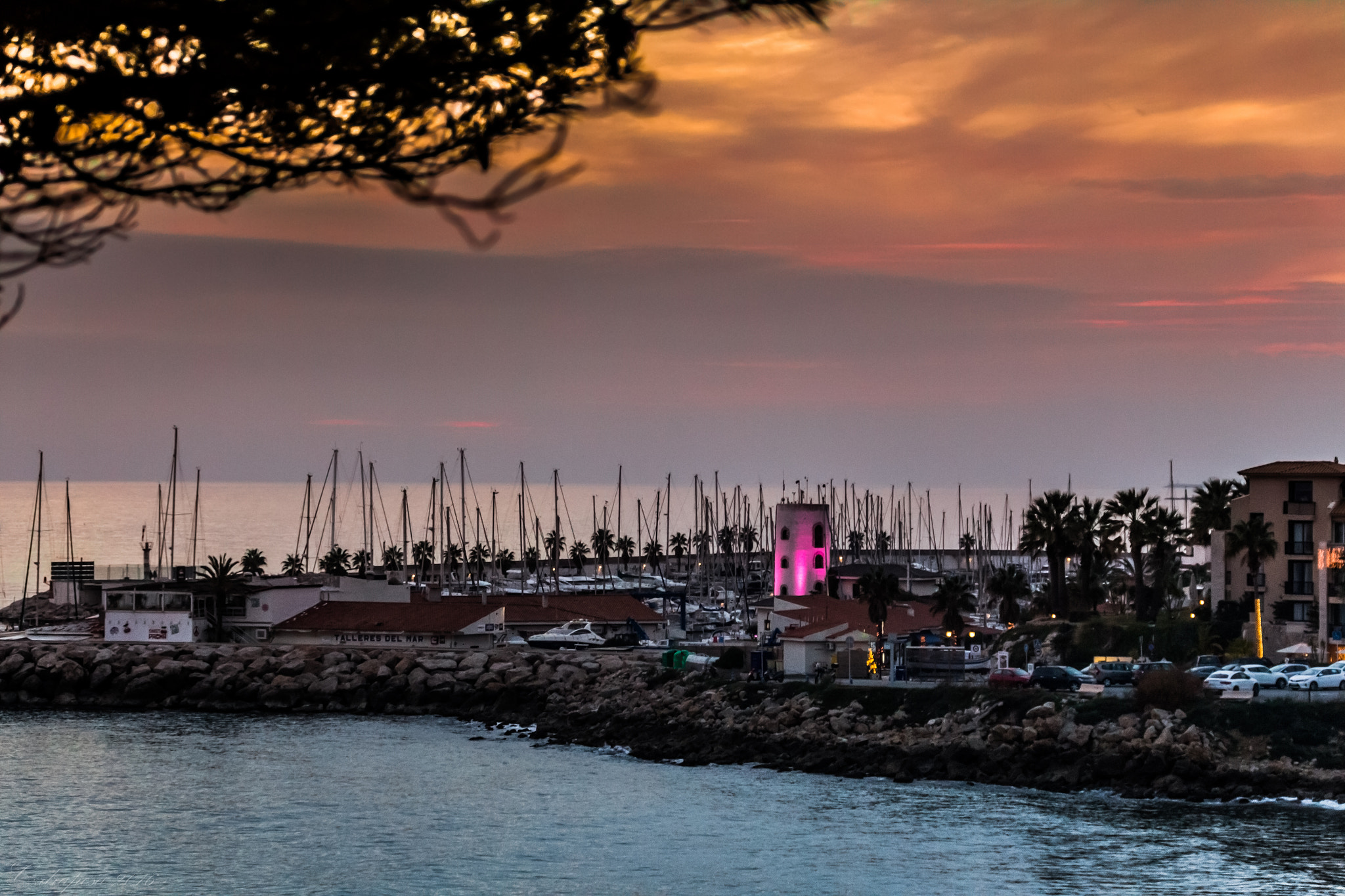 Canon EF 75-300mm F4.0-5.6 IS USM sample photo. El faro photography