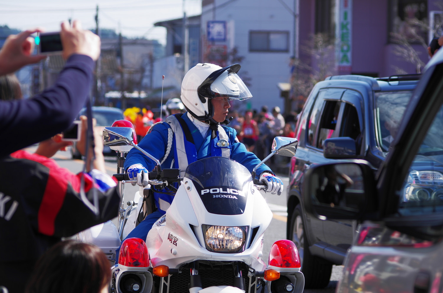 smc PENTAX-DA L 55-300mm F4-5.8 ED sample photo. Motorcycle police photography