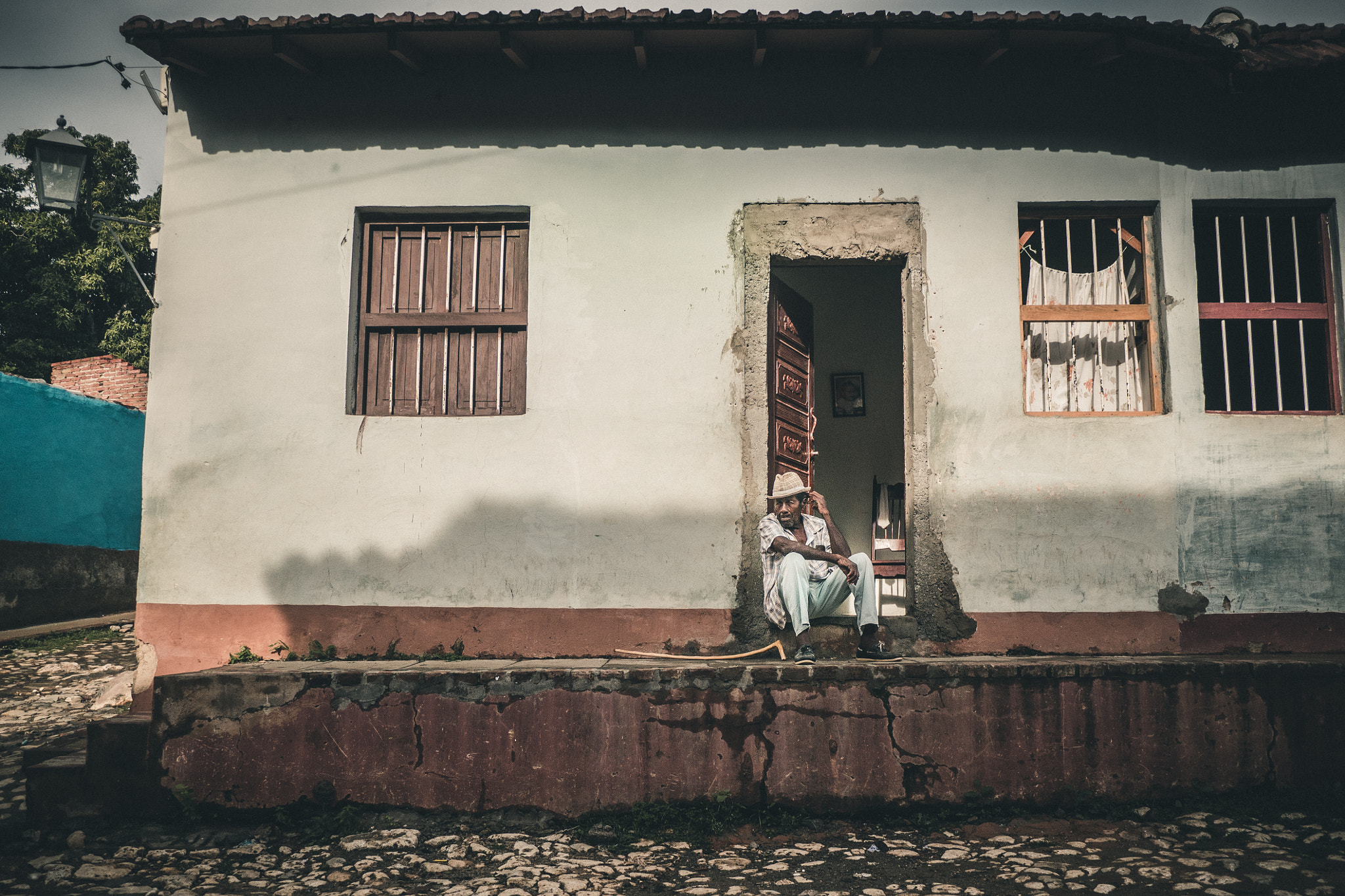 Panasonic Lumix DMC-GX85 (Lumix DMC-GX80 / Lumix DMC-GX7 Mark II) + Panasonic Lumix G 14mm F2.5 ASPH sample photo. Cuba series 2. streets of trinidad 9 photography