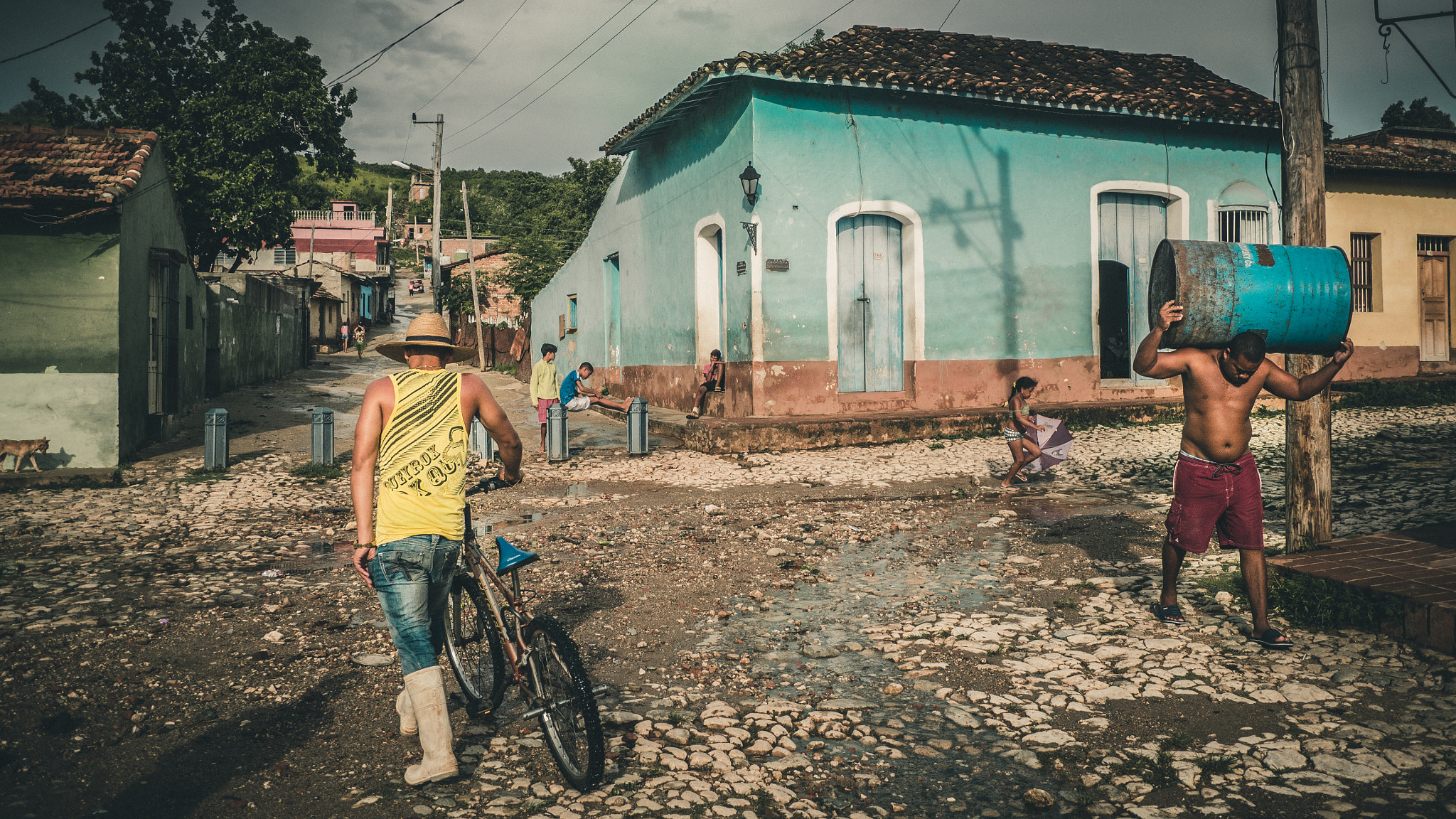 Panasonic Lumix DMC-GX85 (Lumix DMC-GX80 / Lumix DMC-GX7 Mark II) + Panasonic Lumix G 14mm F2.5 ASPH sample photo. Cuba series 2. streets of trinidad 8 photography
