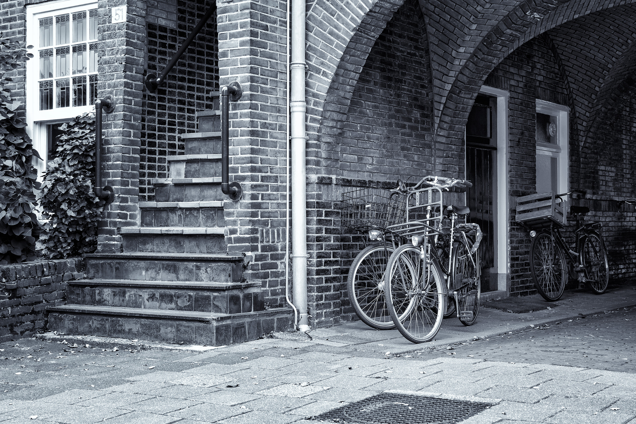 Sigma 24-105mm f/4 DG OS HSM | A sample photo. Old dutch neighborhood photography