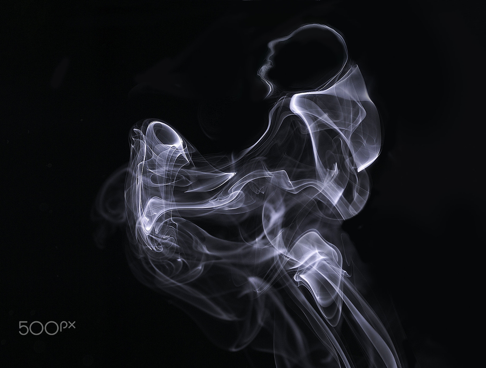 Sony DT 18-135mm F3.5-5.6 SAM sample photo. Smokey joe and his saxophone photography