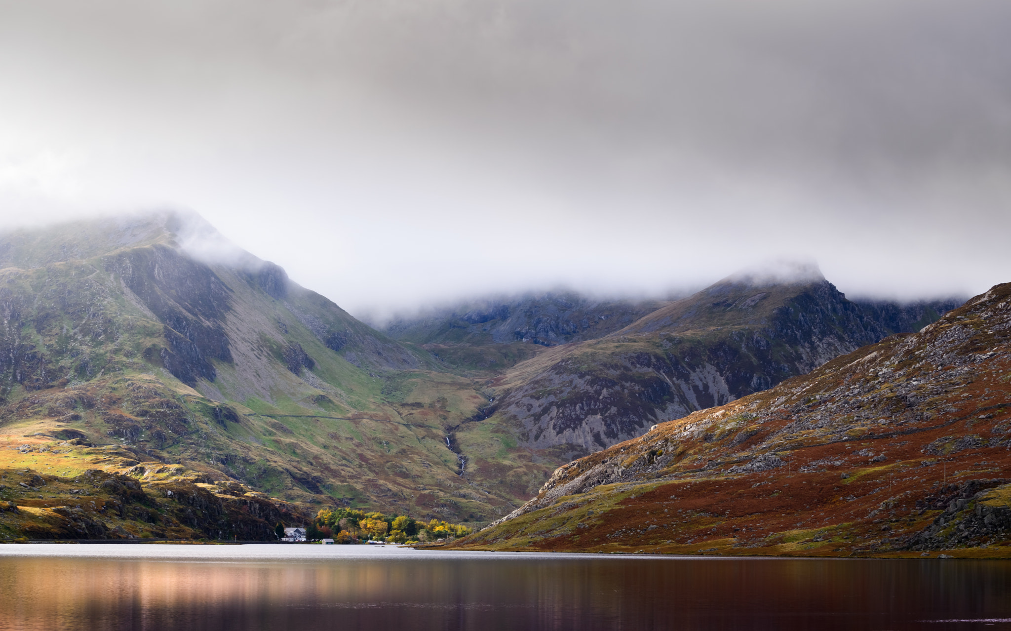 Nikon AF-S Nikkor 70-200mm F4G ED VR sample photo. Llyn ogwen photography