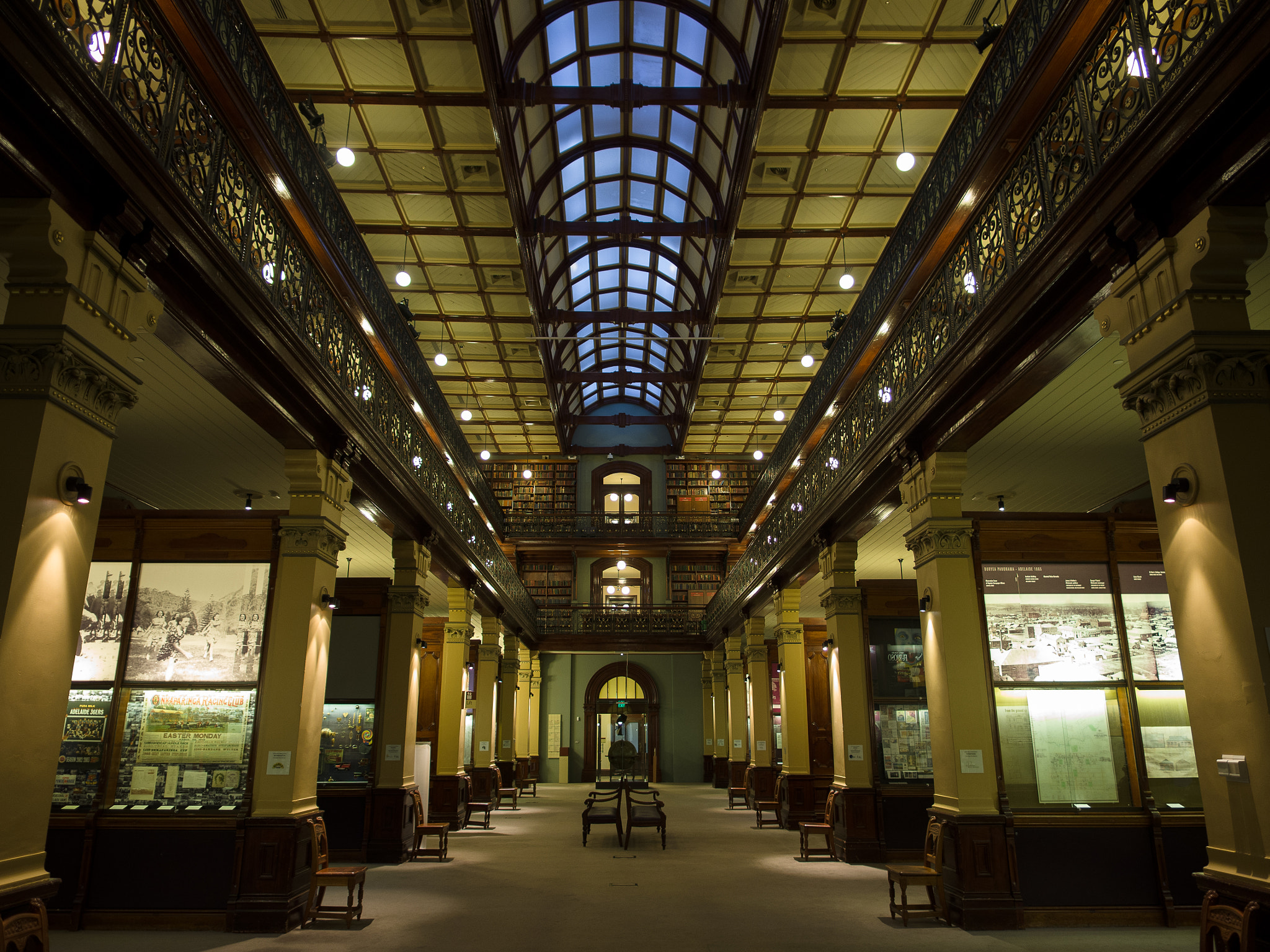 Olympus OM-D E-M1 + OLYMPUS M.12mm F2.0 sample photo. Adelaide library photography
