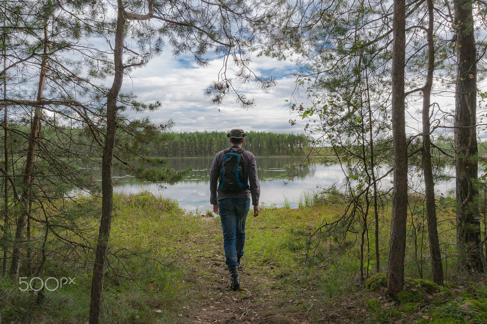 Nikon D3100 + Sigma 18-200mm F3.5-6.3 II DC OS HSM sample photo. Tourist and forest lake photography