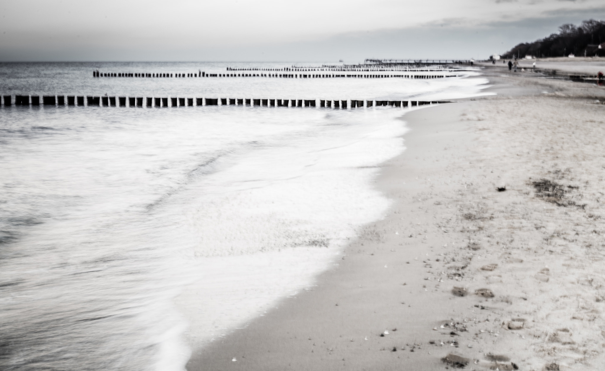E 50mm F2 sample photo. The baltic sea photography