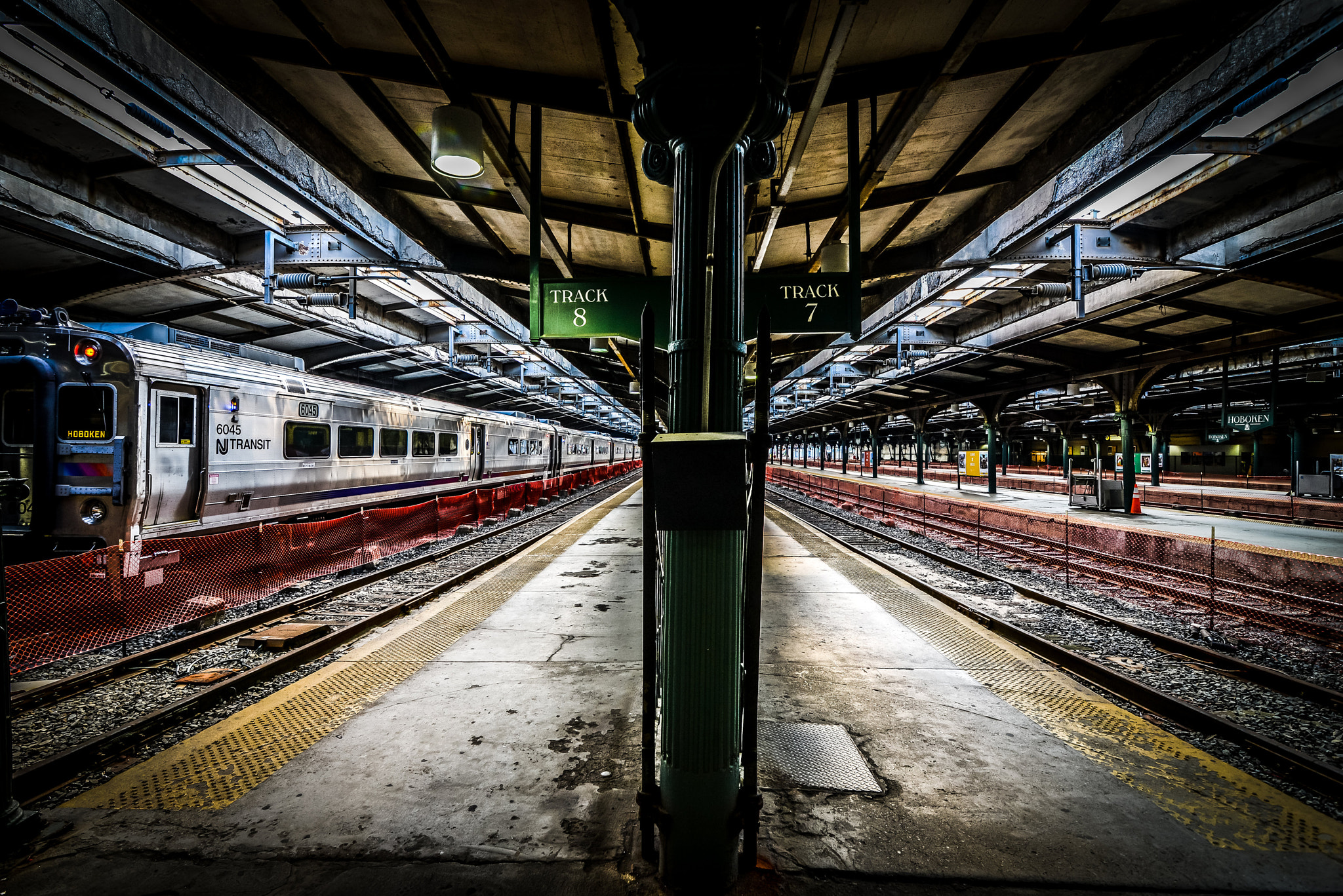 Tokina AT-X 16-28mm F2.8 Pro FX sample photo. Hoboken staation photography