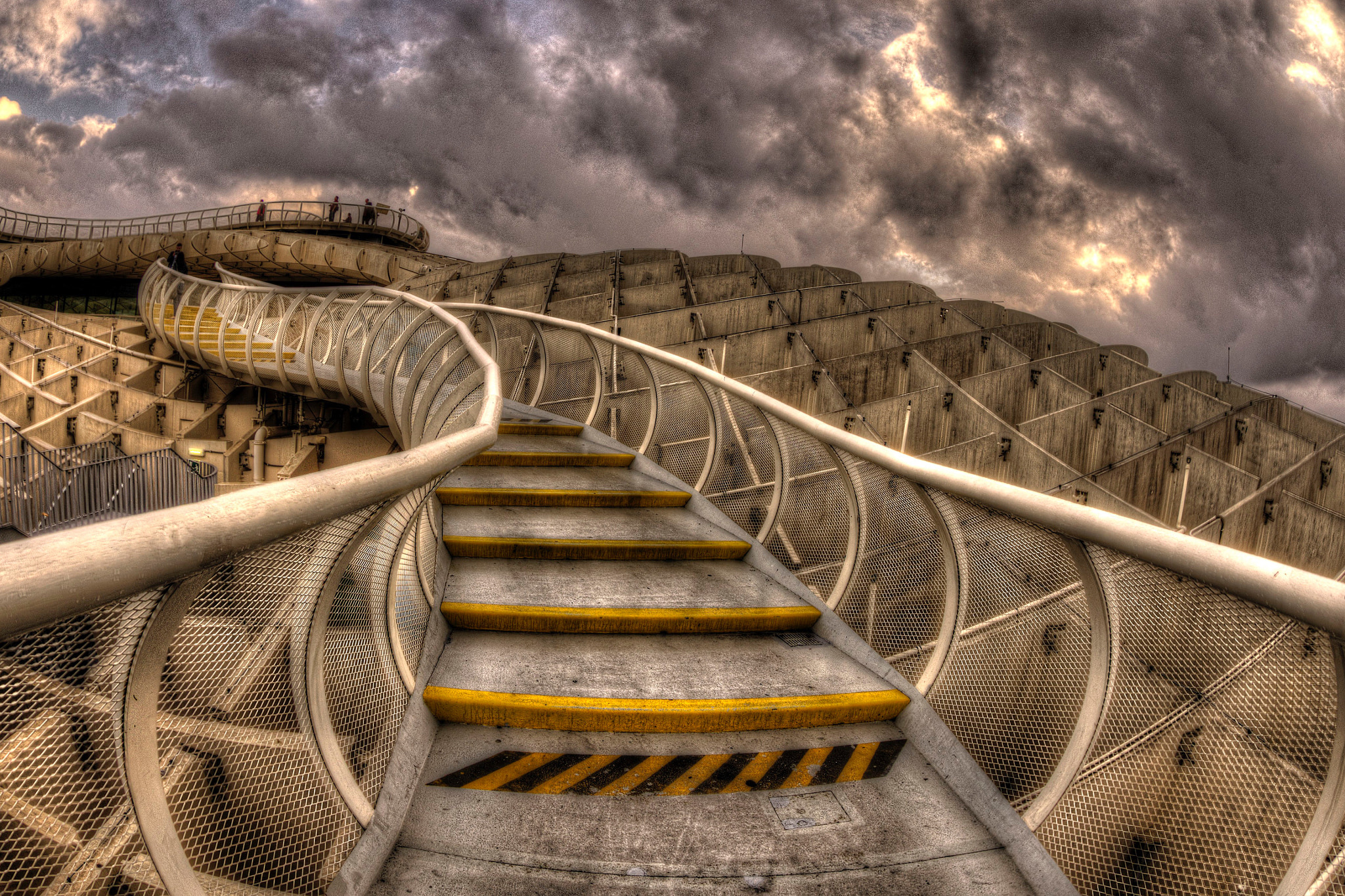 Canon EOS 7D Mark II + Canon EF 8-15mm F4L Fisheye USM sample photo. Escaleras de metropol parasol en sevilla photography