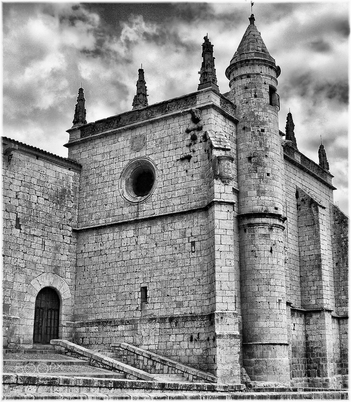 Samsung Pro 815 sample photo. Iglesia de san antolin photography