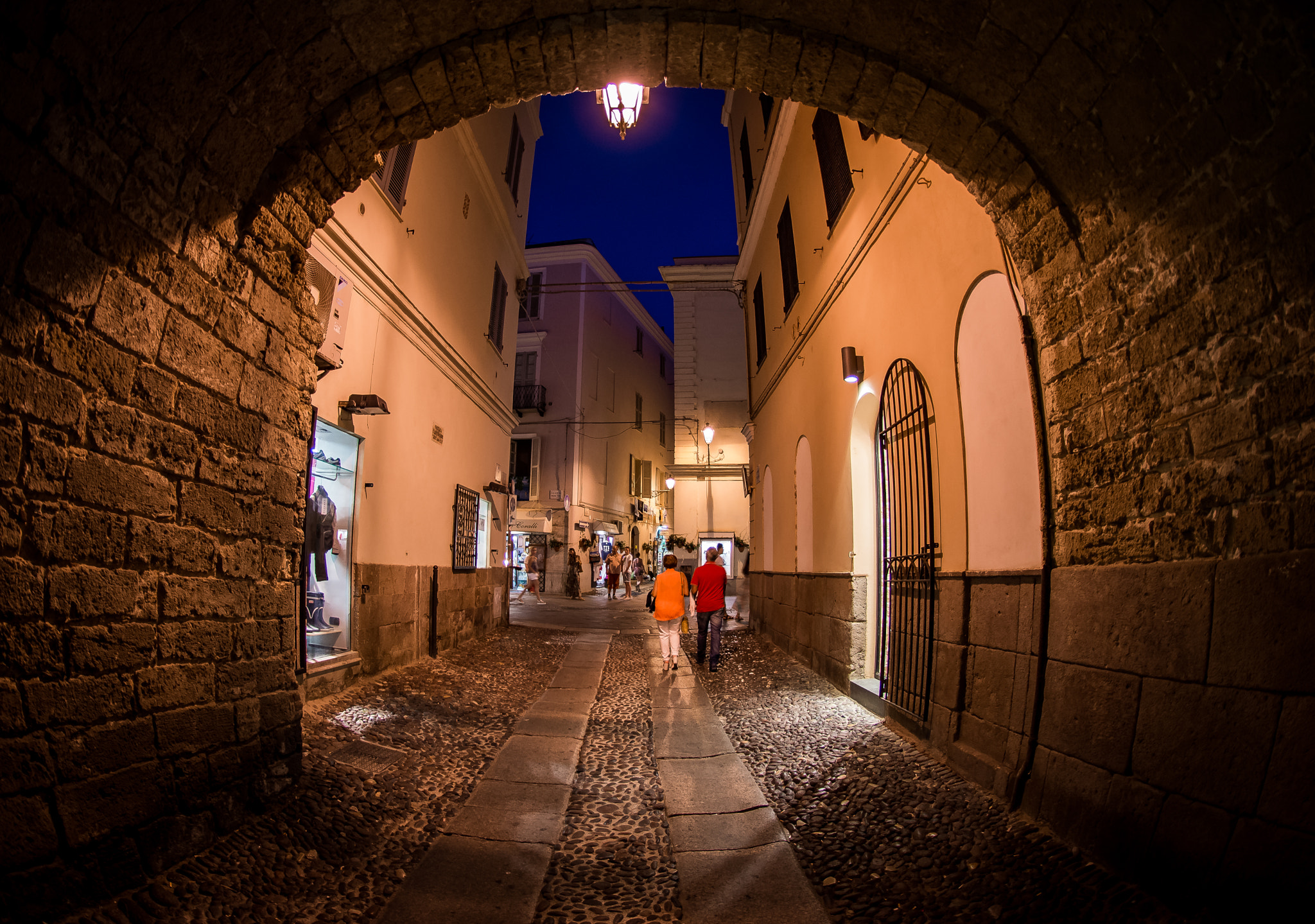 Nikon D7200 + Nikon AF DX Fisheye-Nikkor 10.5mm F2.8G ED sample photo. Alghero..old town photography