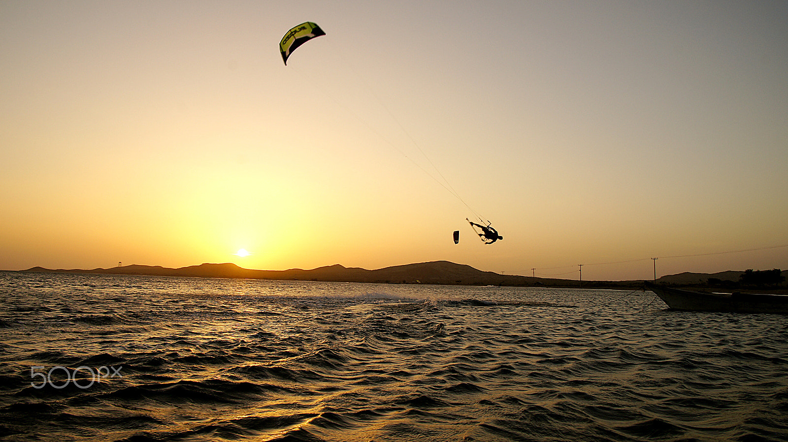 Sony SLT-A35 + Sony DT 18-250mm F3.5-6.3 sample photo. Deporte acuatico photography