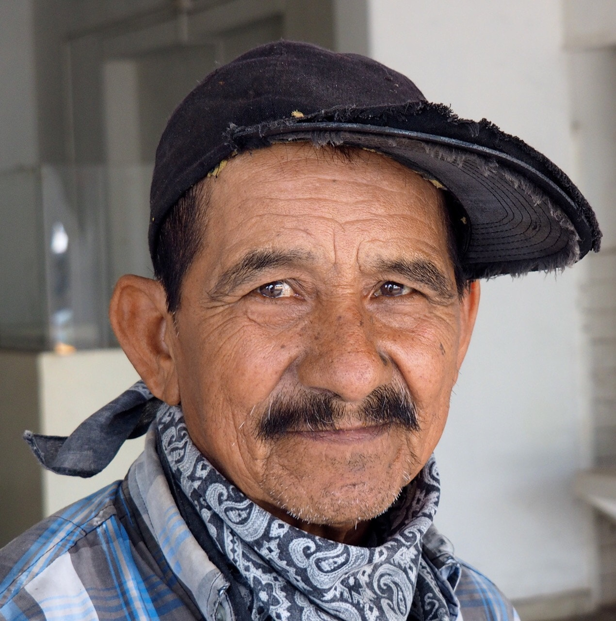 Olympus M.Zuiko Digital ED 14-150mm F4-5.6 sample photo. Mexican man photography
