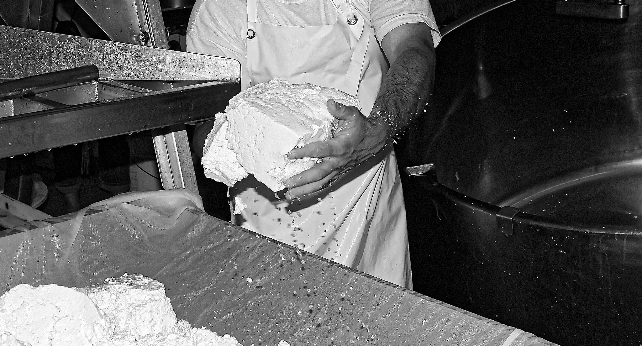 Sigma 17-70mm F2.8-4 DC Macro OS HSM sample photo. Make cheese can be art 2 photography