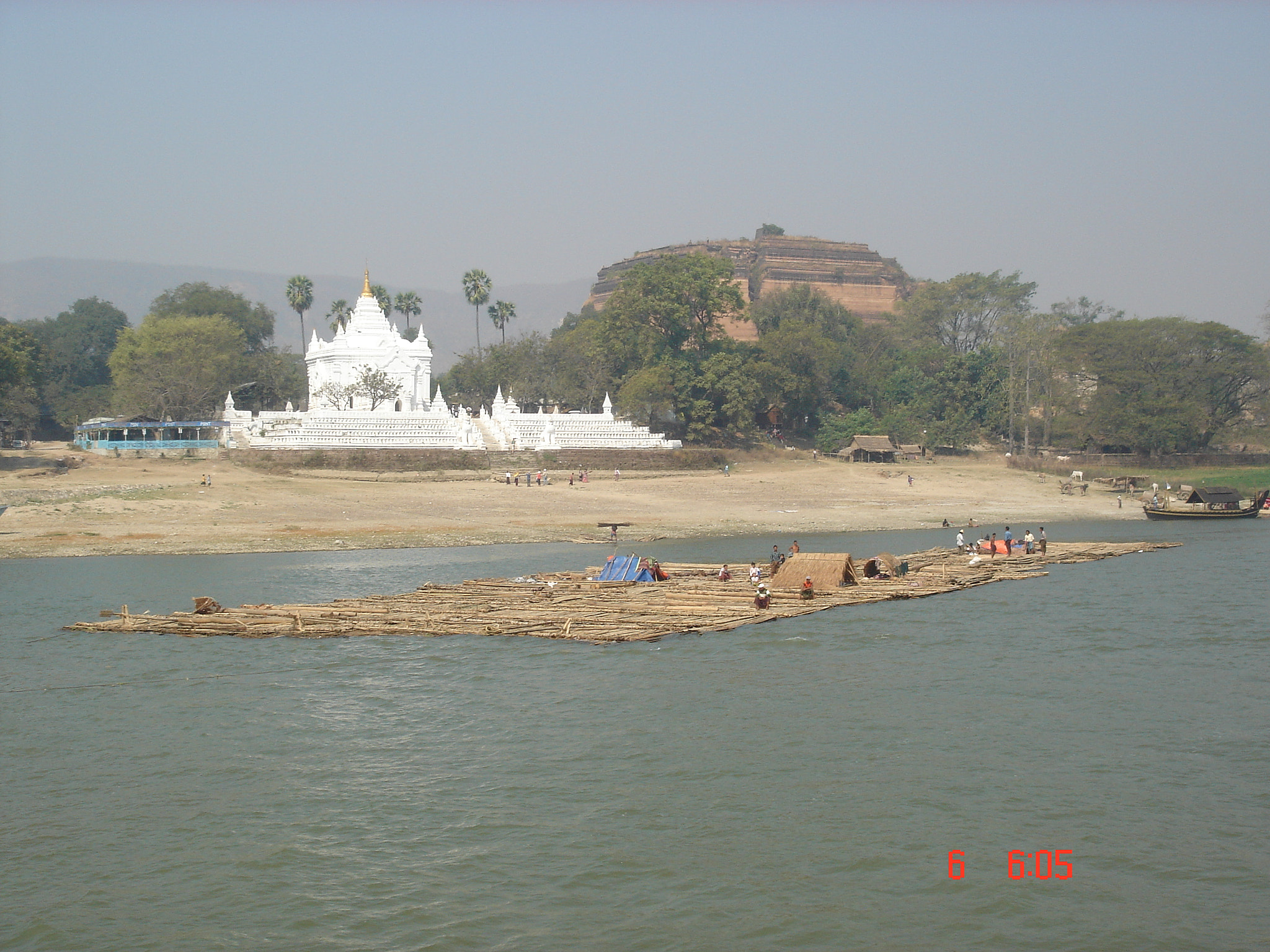 Sony DSC-T3 sample photo. Myanmar photography