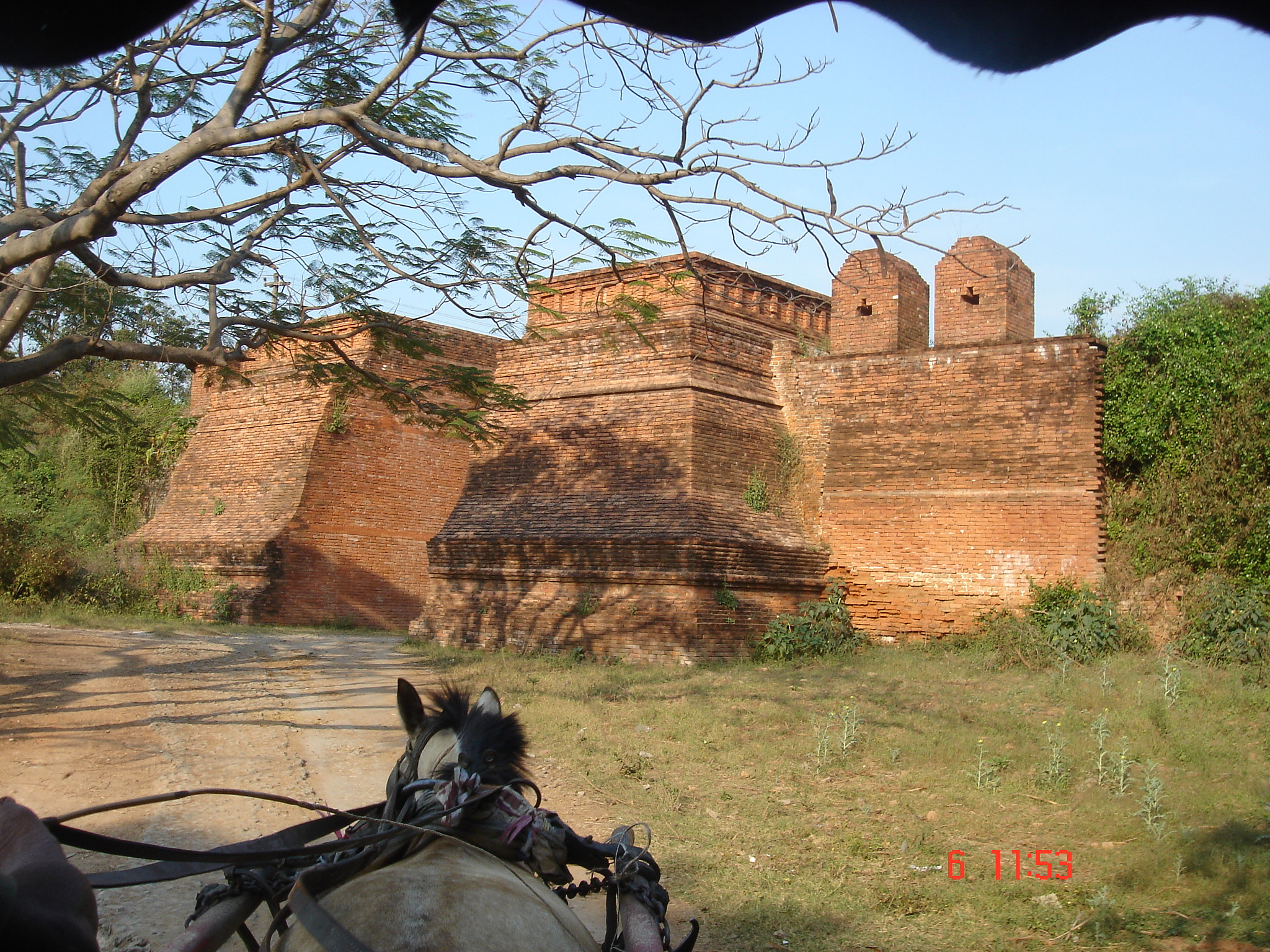 Sony DSC-T3 sample photo. Myanmar photography
